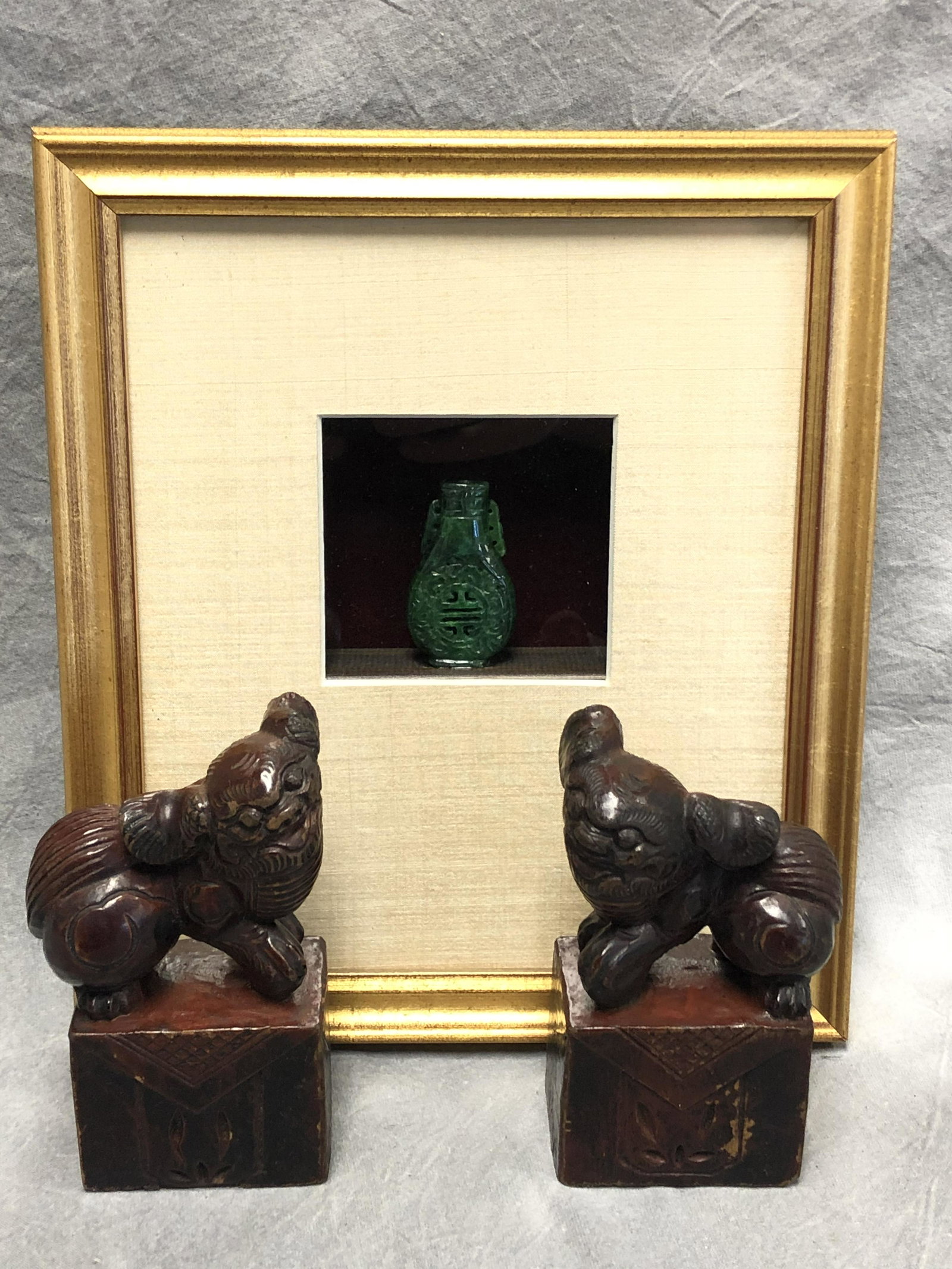 Carved Green Stone Snuff Bottle, Wooden FooDogs: Carved Green Stone Snuff Bottle, Wooden FooDogs - Lacquered Wooden Foo Dogs + Carved Stone Bottle in Shadow Box