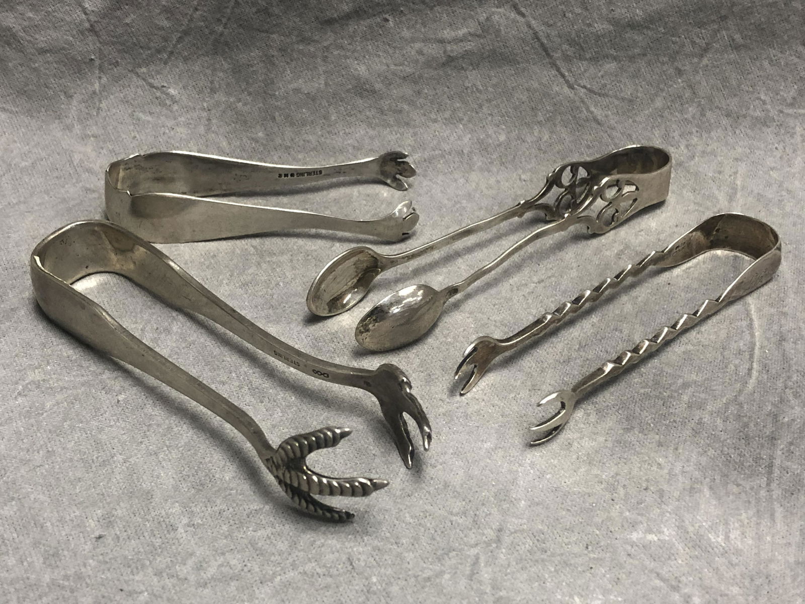 (4)Antique / Vintage Sterling Tongs (1 of 8)