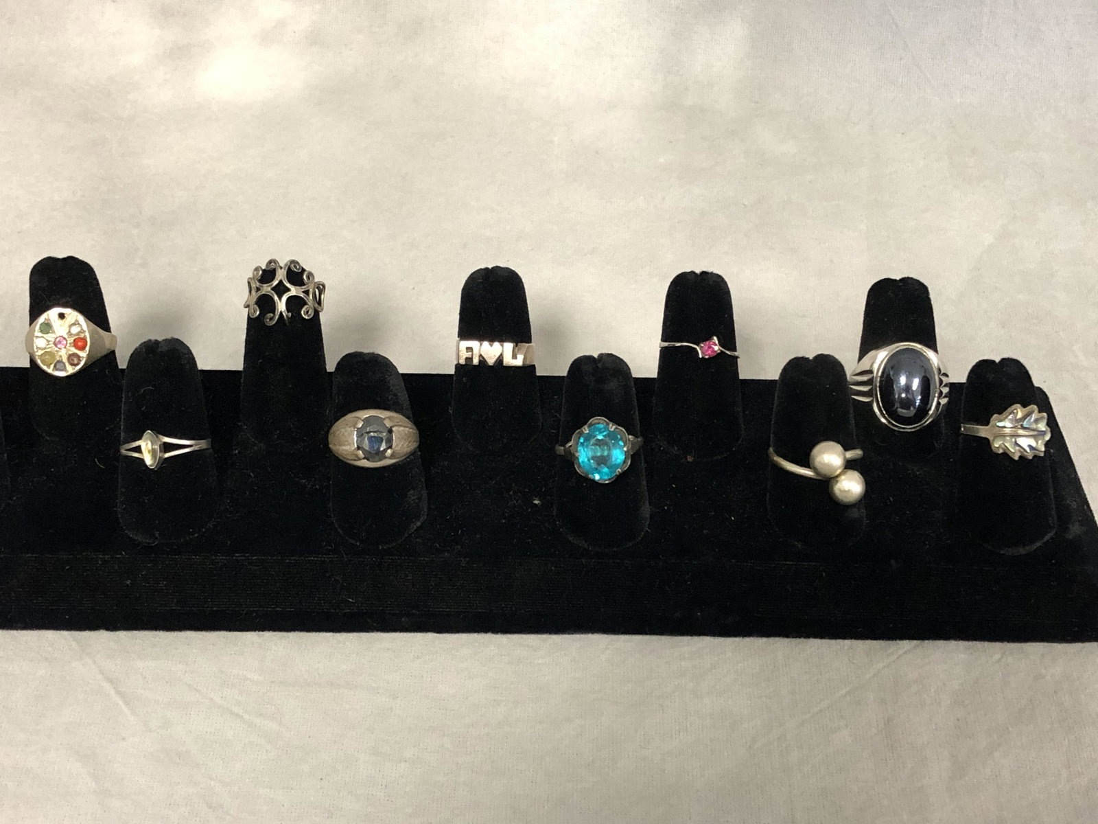 (10)Asst Vintage Sterling Silver Rings: (10)Asst Vintage Sterling Silver Rings - Asst Sizes 6,7,7.5,9 - Ruby, Abolone & More
