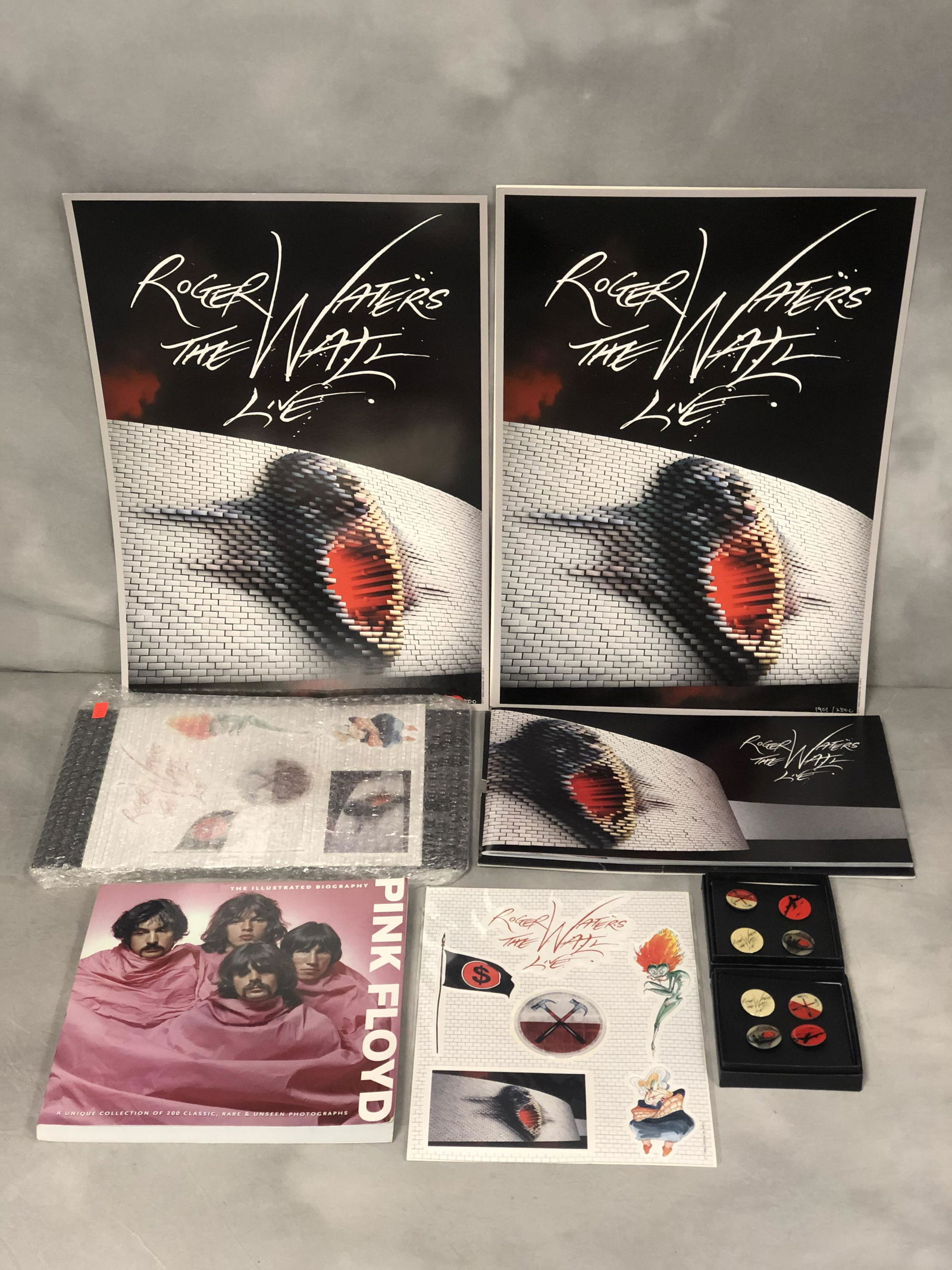 Pink Floyd Roger Waters Poster,Program,More (1 of 9)