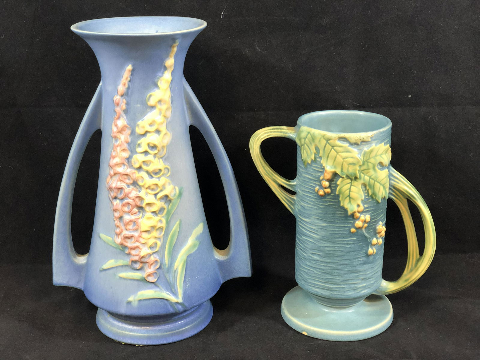 (2)Vintage Roseville Handled Vases (1 of 9)