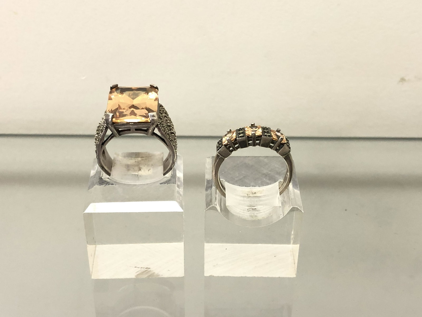(2)Sterling Silver Vtg Rings w/ Marcasite - Sz 7, Total: (2)Sterling Silver Vtg Rings w/ Marcasite - Sz 7, Total Wgt 15.9g