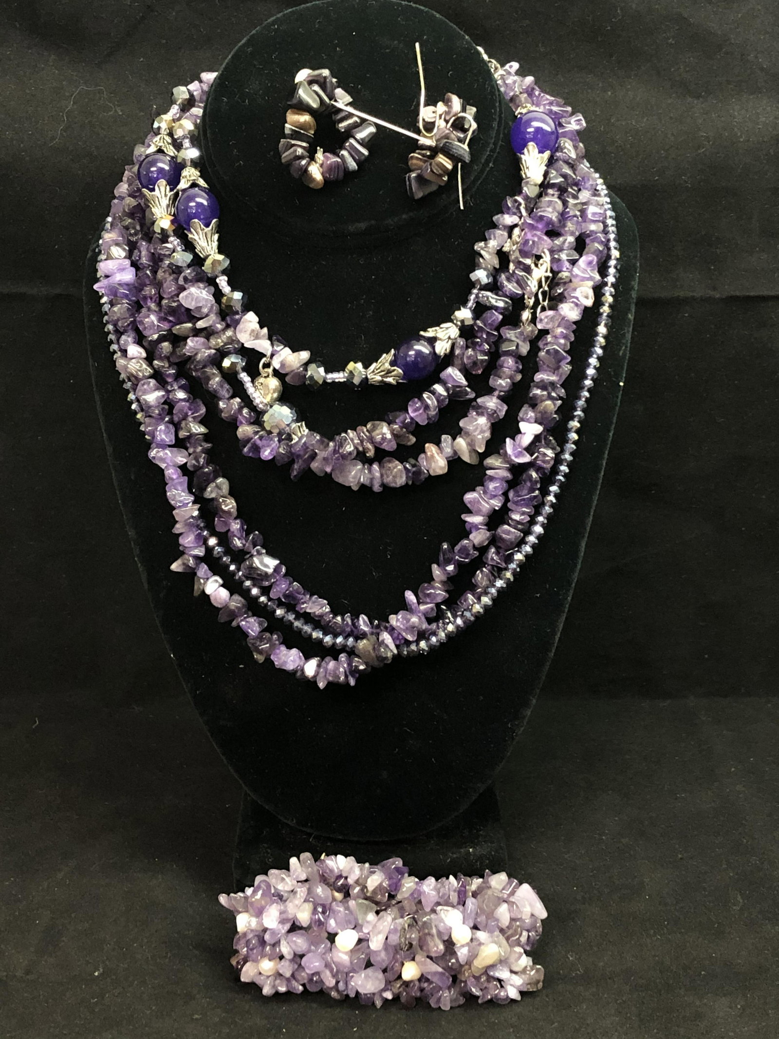 Asst Amethyst Jewelry, Necklaces, Bracelets (1 of 5)