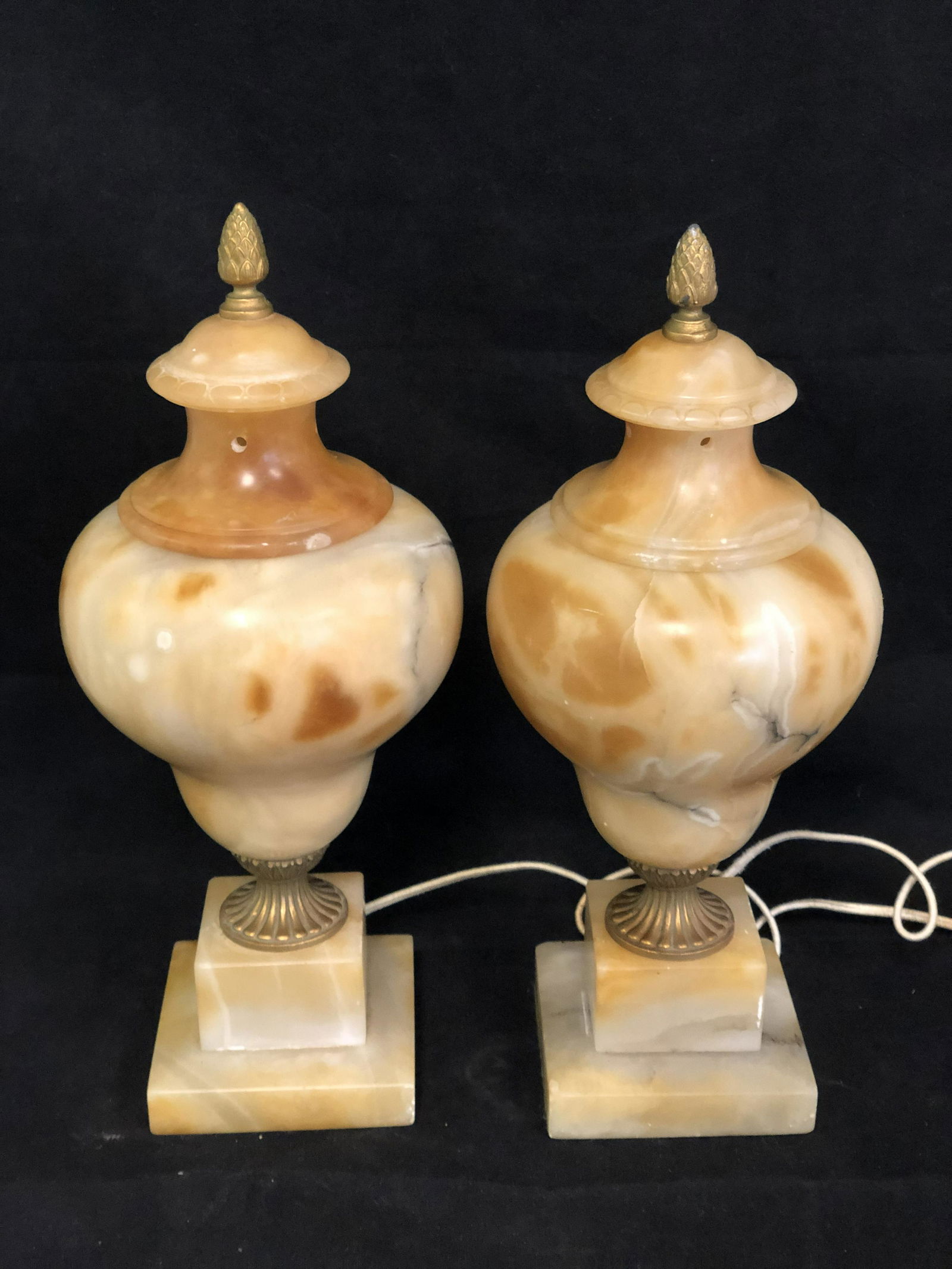 Pr. Art Deco Italian Alabaster Lamps (1 of 9)