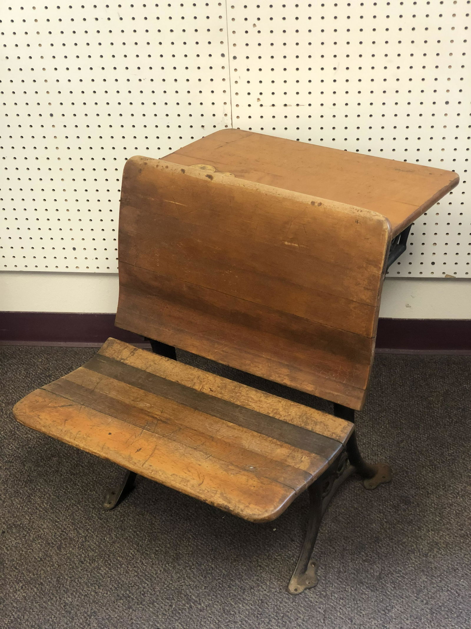 (2)Early Childrens School Desks: (2)Early Childrens School Desks - Iron Base Flip Top, (1) is Skandia Furn Co. , Approx. 21'' x 18'' x 27'' & 18.5'' x 16'' x 26'' - Pick Up Only -