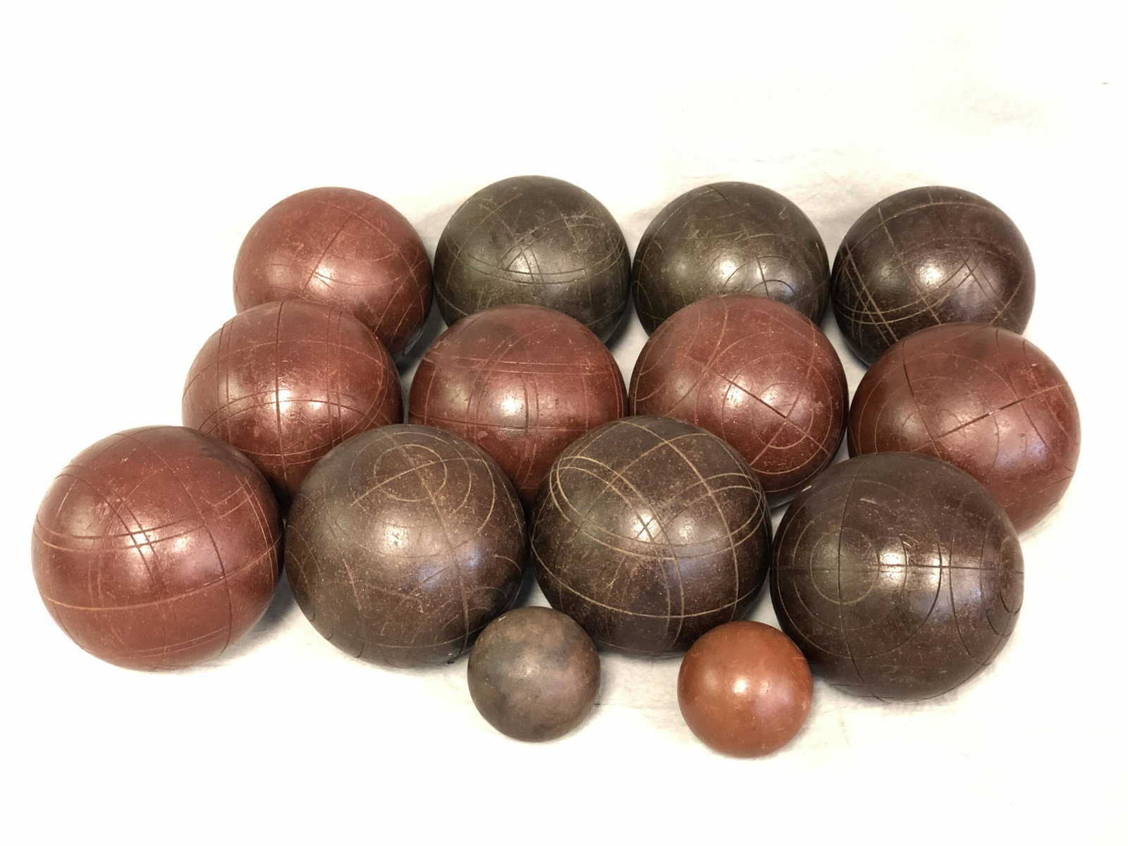 (12) Official Italian Bocce Balls - Early Composition: (12) Official Italian Bocce Balls - Early Composition w/ 2 Pallinos & Bocce Trophy