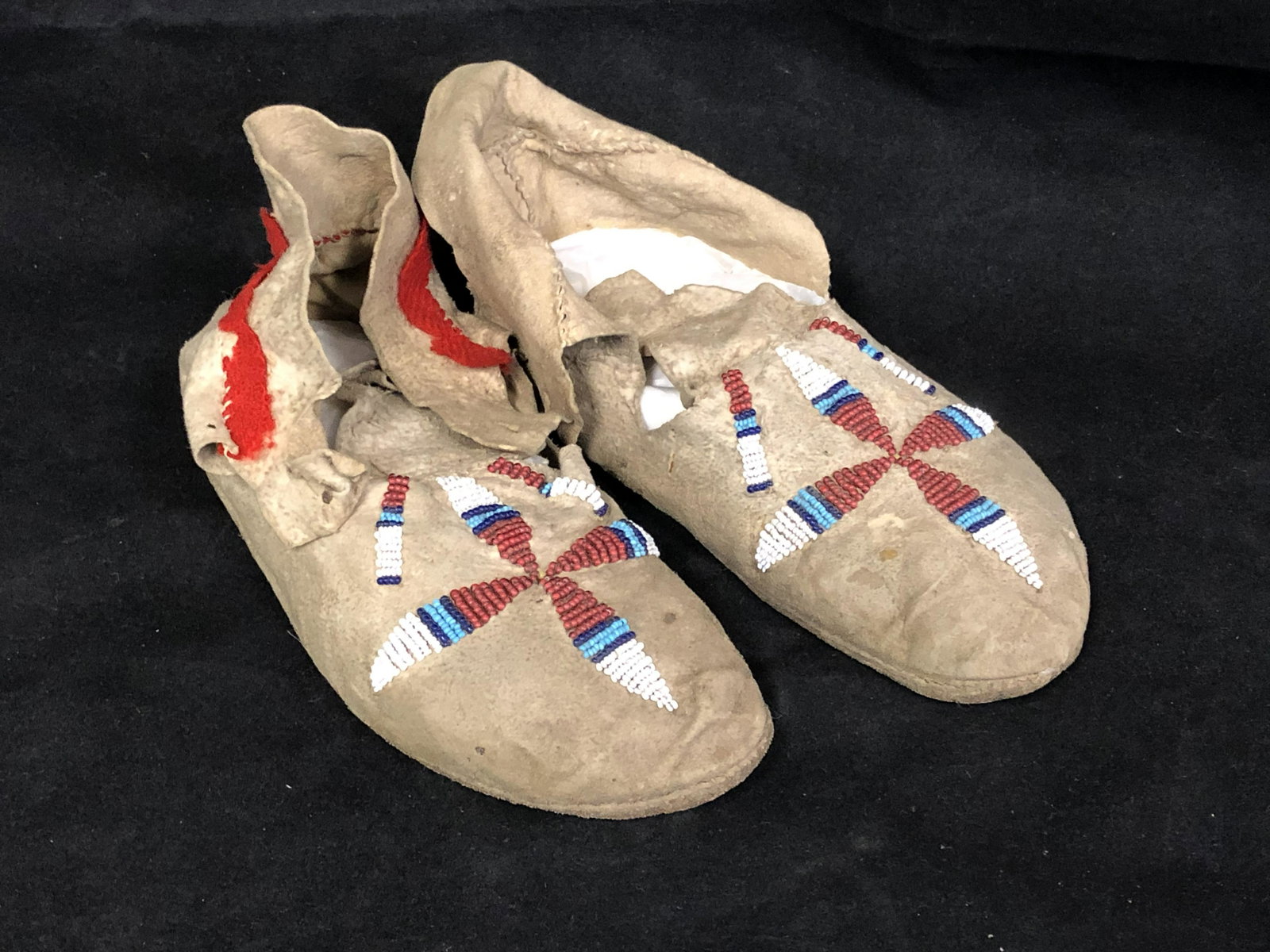 Antique Native American Plains Tribe Moccasins - 19th: Antique Native American Plains Tribe Moccasins - 19th Century, Handcrafted Hide w/ Bead work, 7.5'' Long