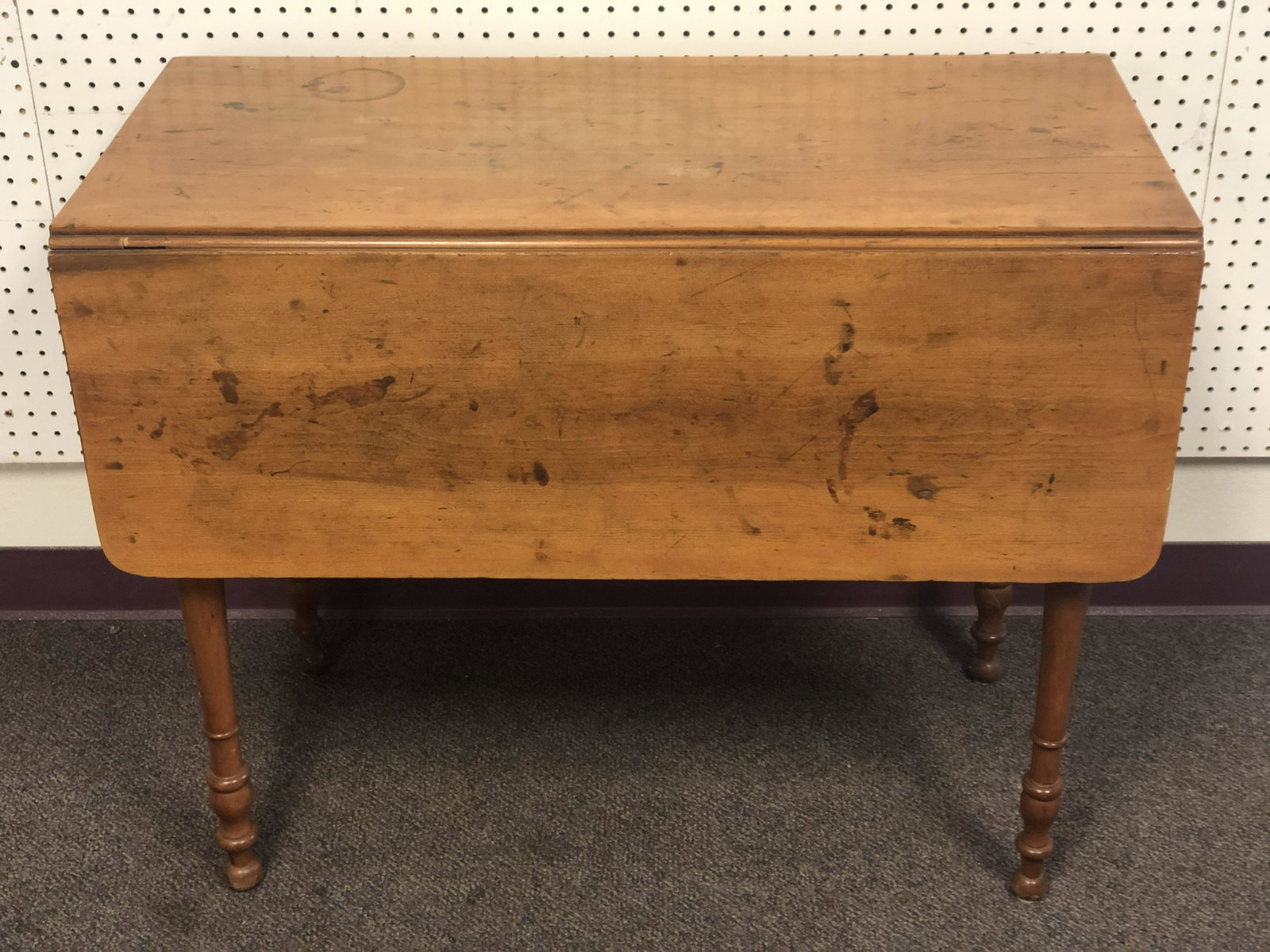Antique Double Drop Leaf Table - Closed 18'' x 36'' x: Antique Double Drop Leaf Table - Closed 18'' x 36'' x 28.5'' , Open 41'' x 36'' x 28.5'' - Pick Up Only -
