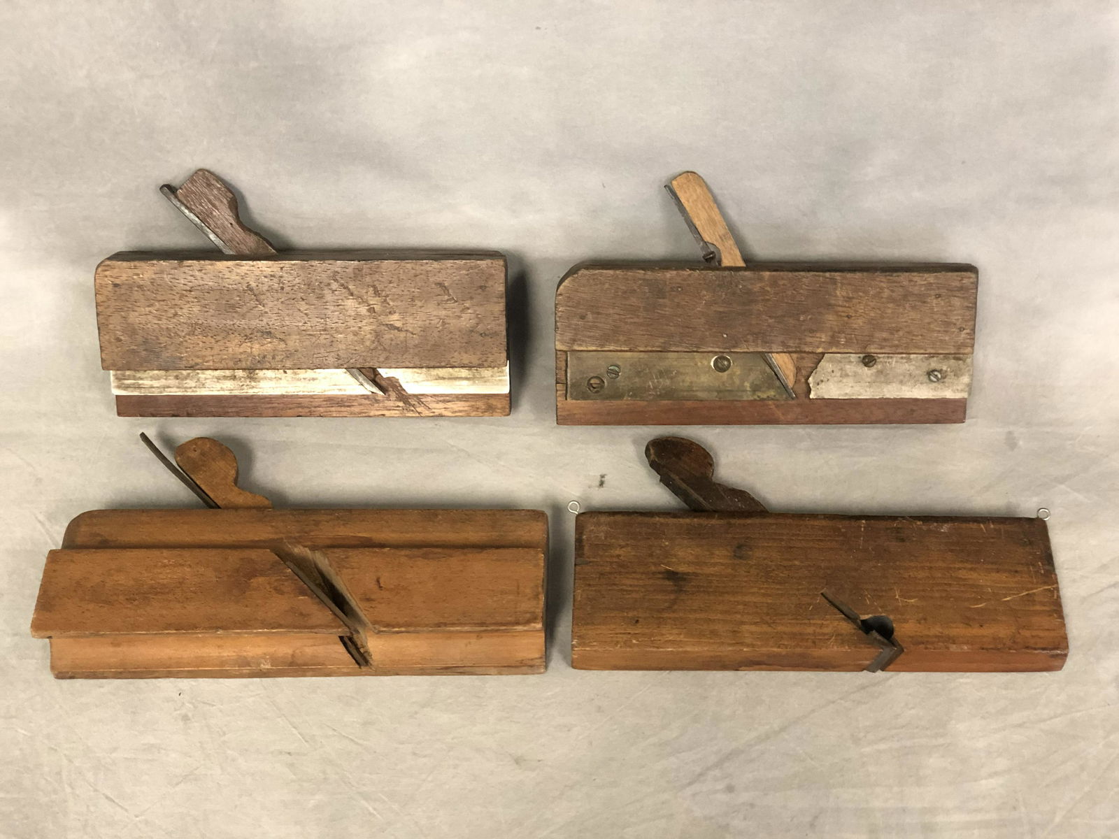 (4)Antique / Vintage Wood Plane Tools - AS IS - (1 of 4)
