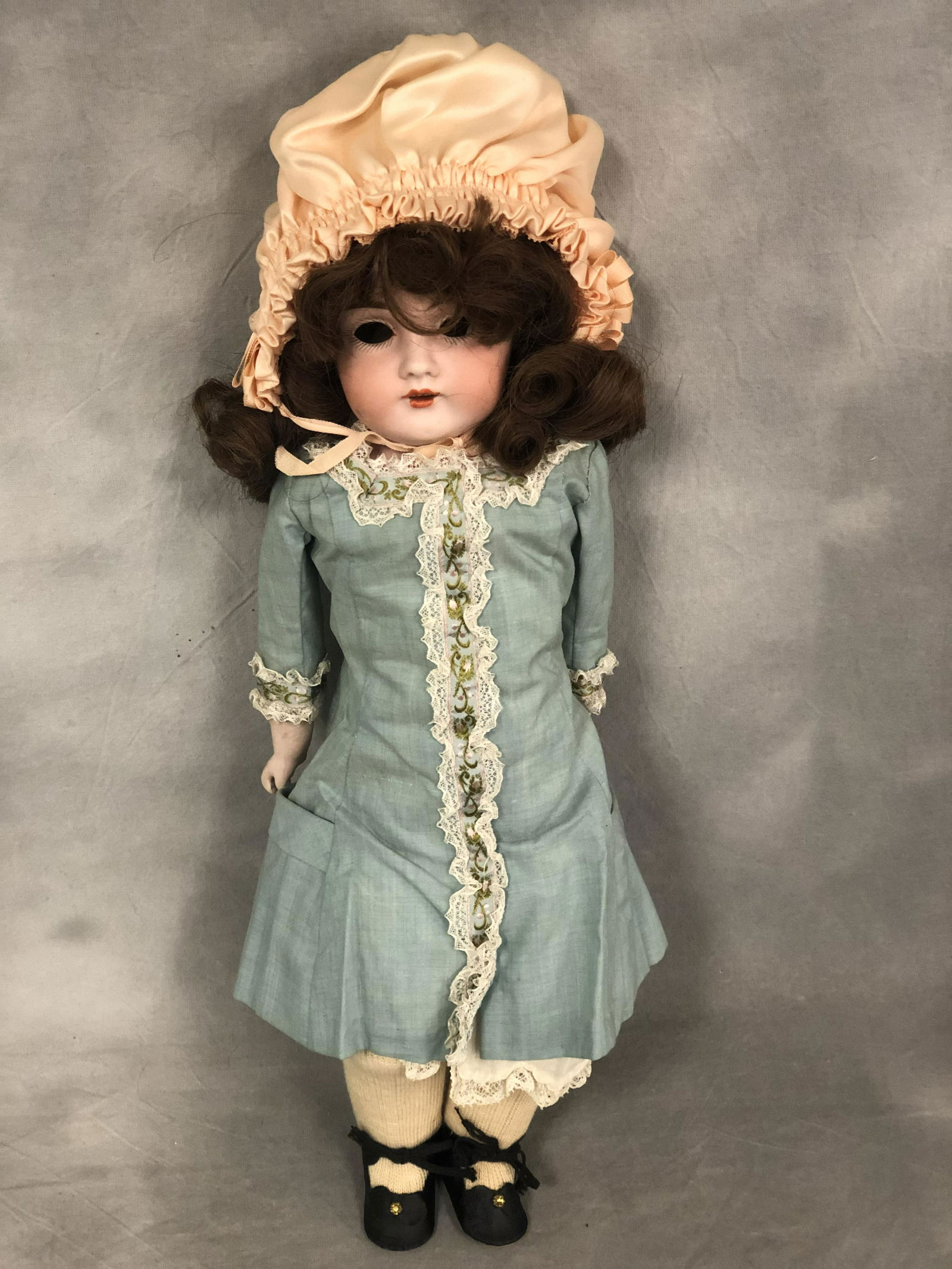 Atq Kestner #154 Dep Bisque Head Doll - 16.5'' Tall (1 of 4)
