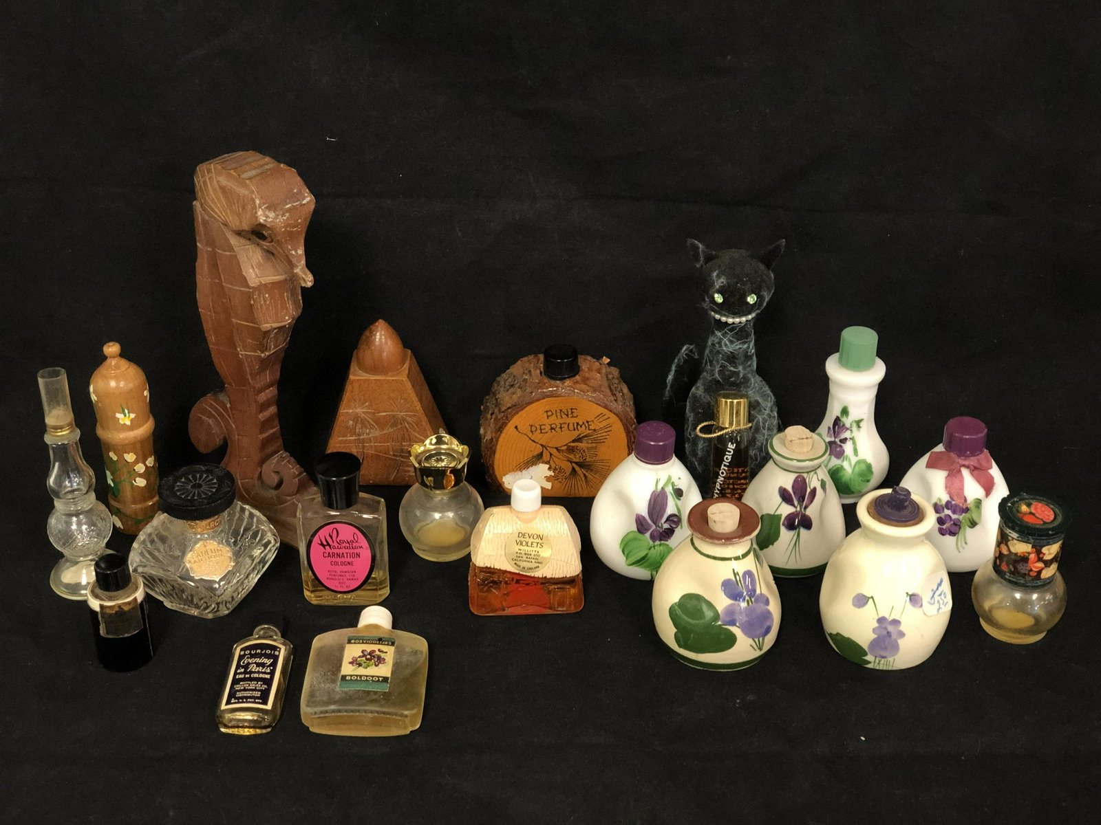 (20)Asst Perfume Bottles,Milo Wood, Hula Lei,More -: (20)Asst Perfume Bottles,Milo Wood, Hula Lei,More - HandCarved Milo Wood Seahorse, Hula Lei Hawaiian Carved Perfume, Yosemite Pine, Bourjois Evening in Paris & More