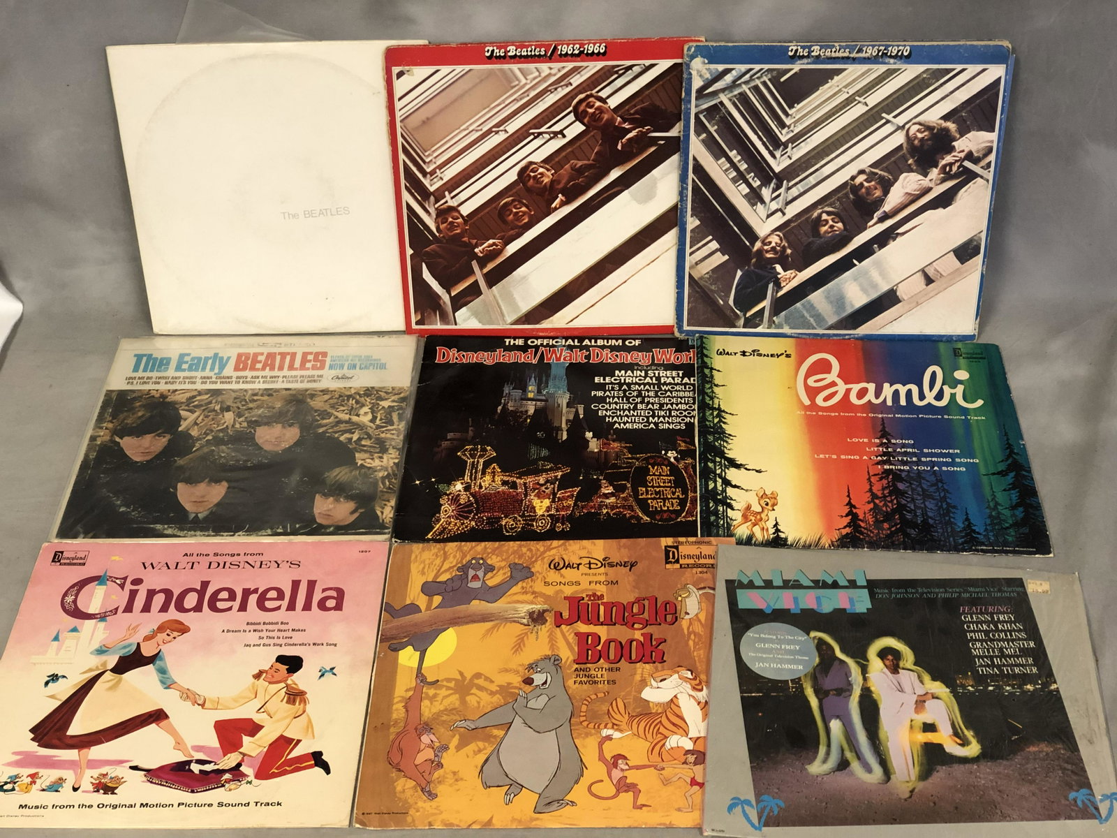 (40+) Asst Lot Vintage Vinyl Albums - Beatles, Disney,: (40+) Asst Lot Vintage Vinyl Albums - Beatles, Disney, Doors, Johnny Cash, Willie Nelson & More