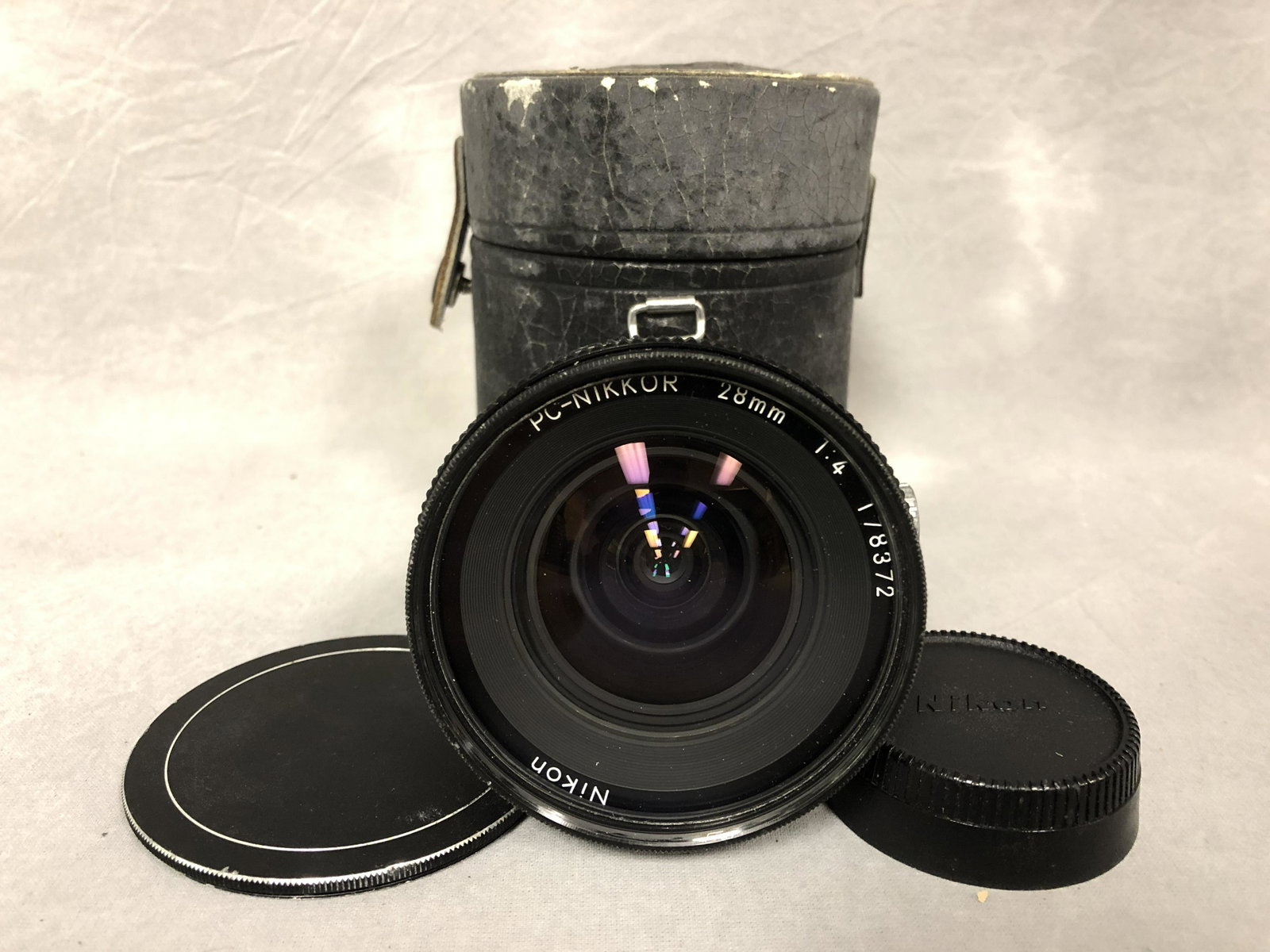 Nikon PC-NIKKOR 28mm 1:4 Lens - #178372 w/ L37 72mm: Nikon PC-NIKKOR 28mm 1:4 Lens - #178372 w/ L37 72mm Filter