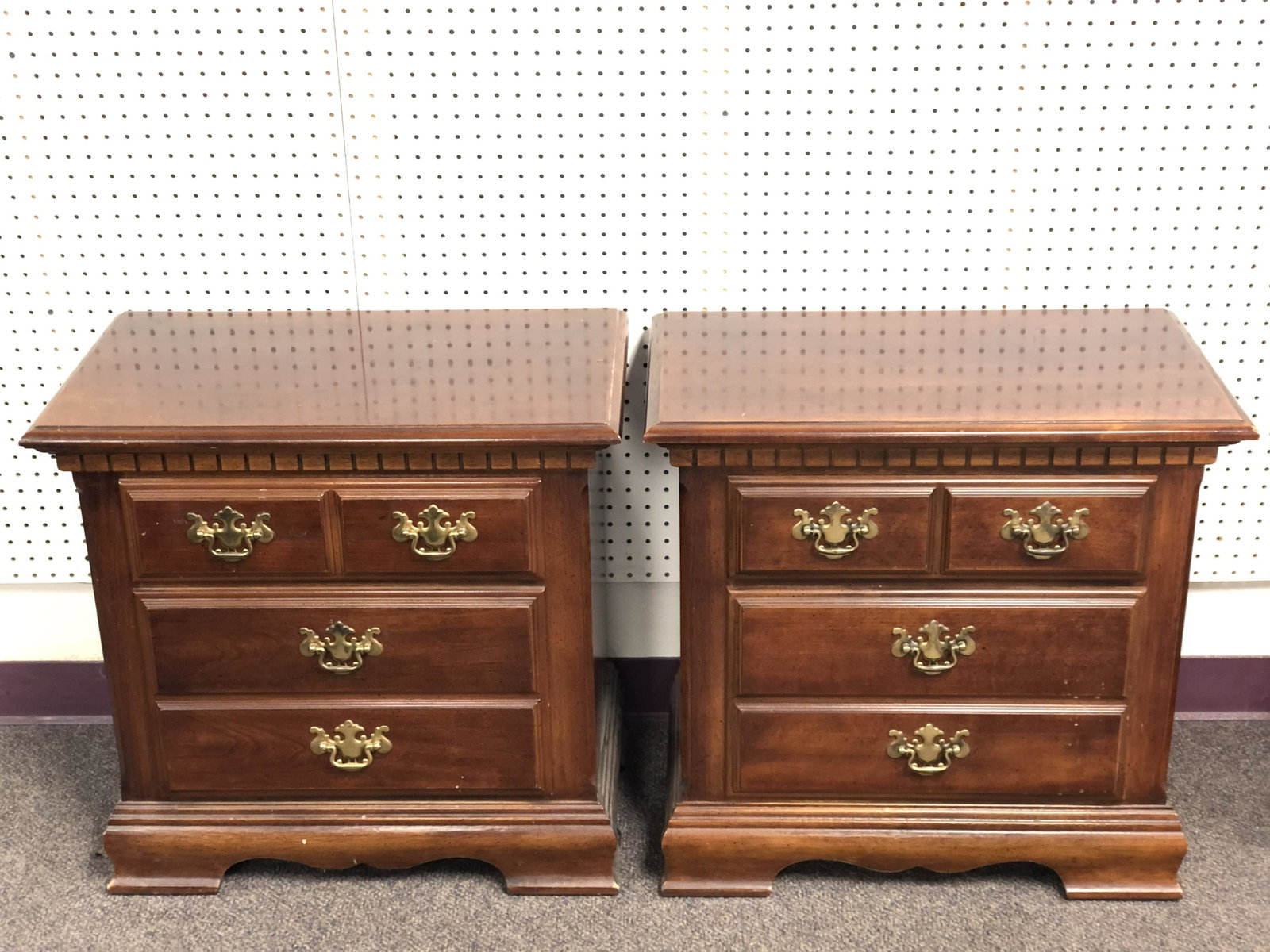 Pr of 2 Drawer Night Stands, 26'' x 14.5'' x 24'' -: Pr of 2 Drawer Night Stands, 26'' x 14.5'' x 24'' - From Macys, - Pick Up Only or Arrange Shipping -