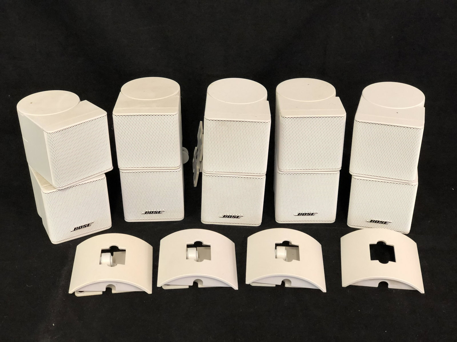 (5)Bose Double Cube Surround Speakers - White Case w/: (5)Bose Double Cube Surround Speakers - White Case w/ Wall Mounts