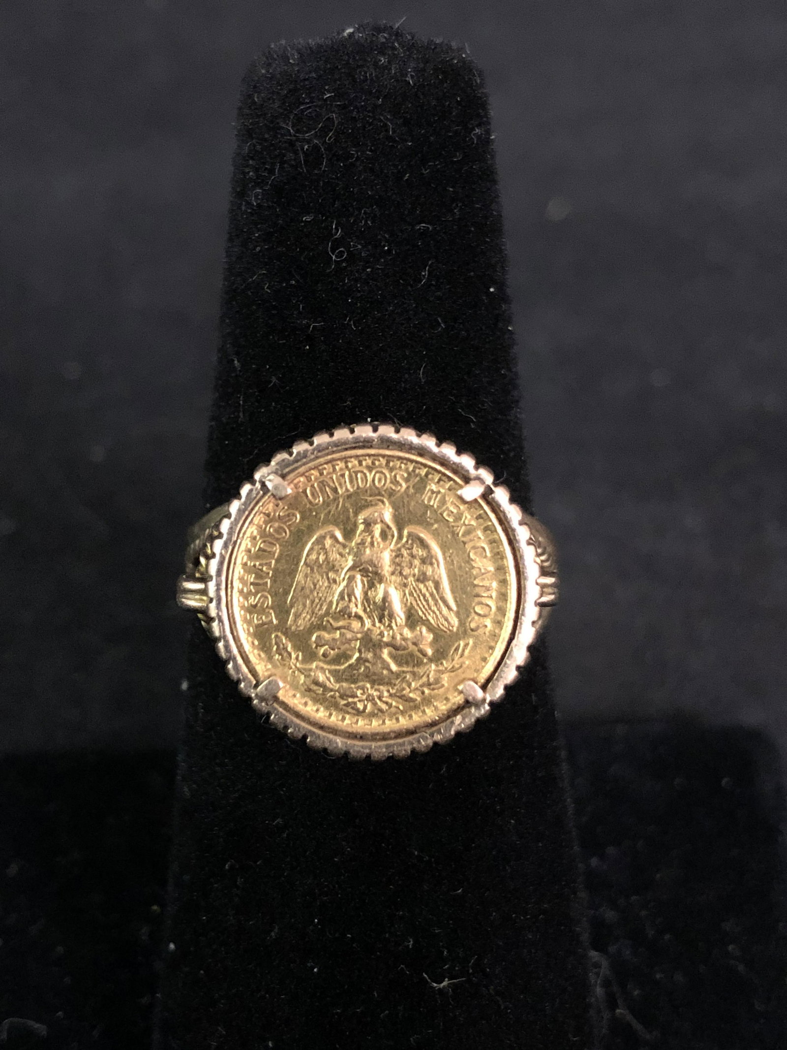 14K Gold Ring w/ 22K Mexican Dos Peso Coin - Dos Peso: 14K Gold Ring w/ 22K Mexican Dos Peso Coin - Dos Peso Coin Ring, Sz 7, Total Wgt 5.35g