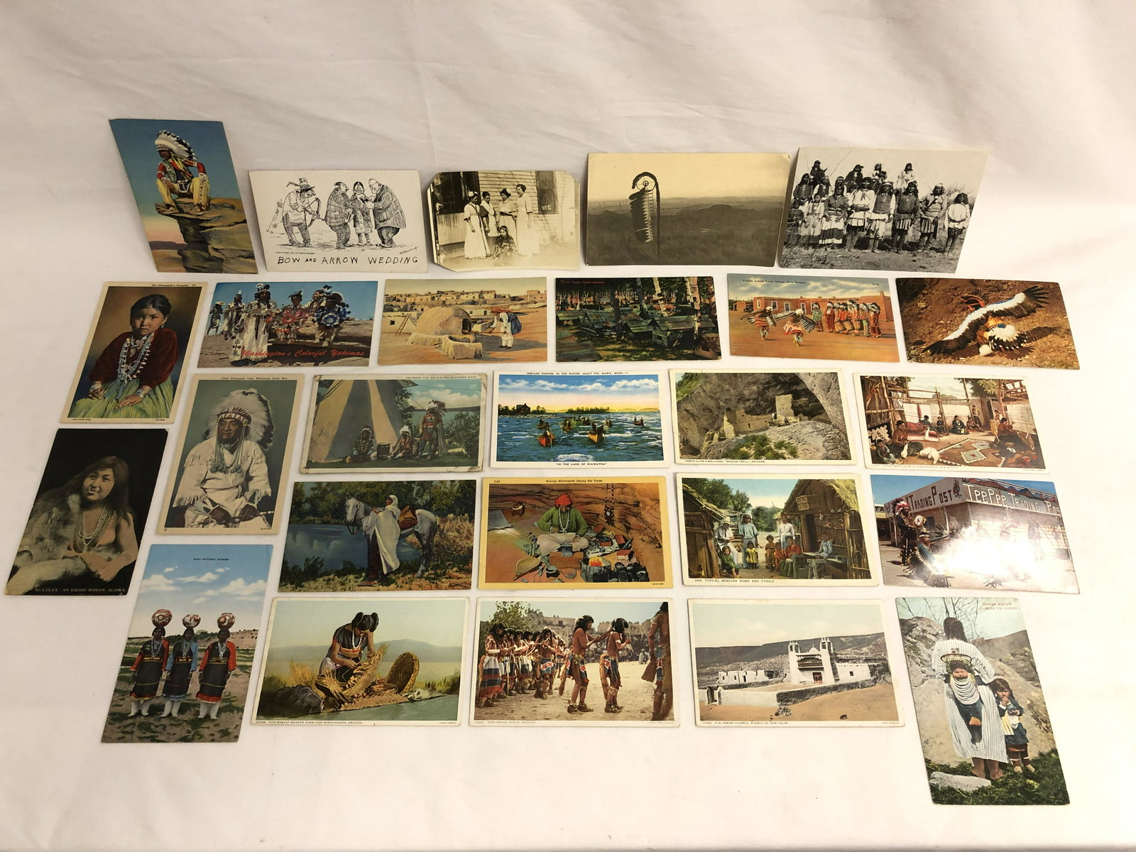 (25)Vintage Native American Themed Postcards - Unused, (1 of 6)