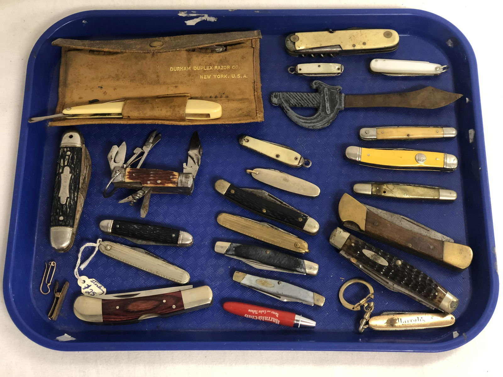 Asst VTG Pocket Knives, Some Advertising - Harrahs (1 of 6)