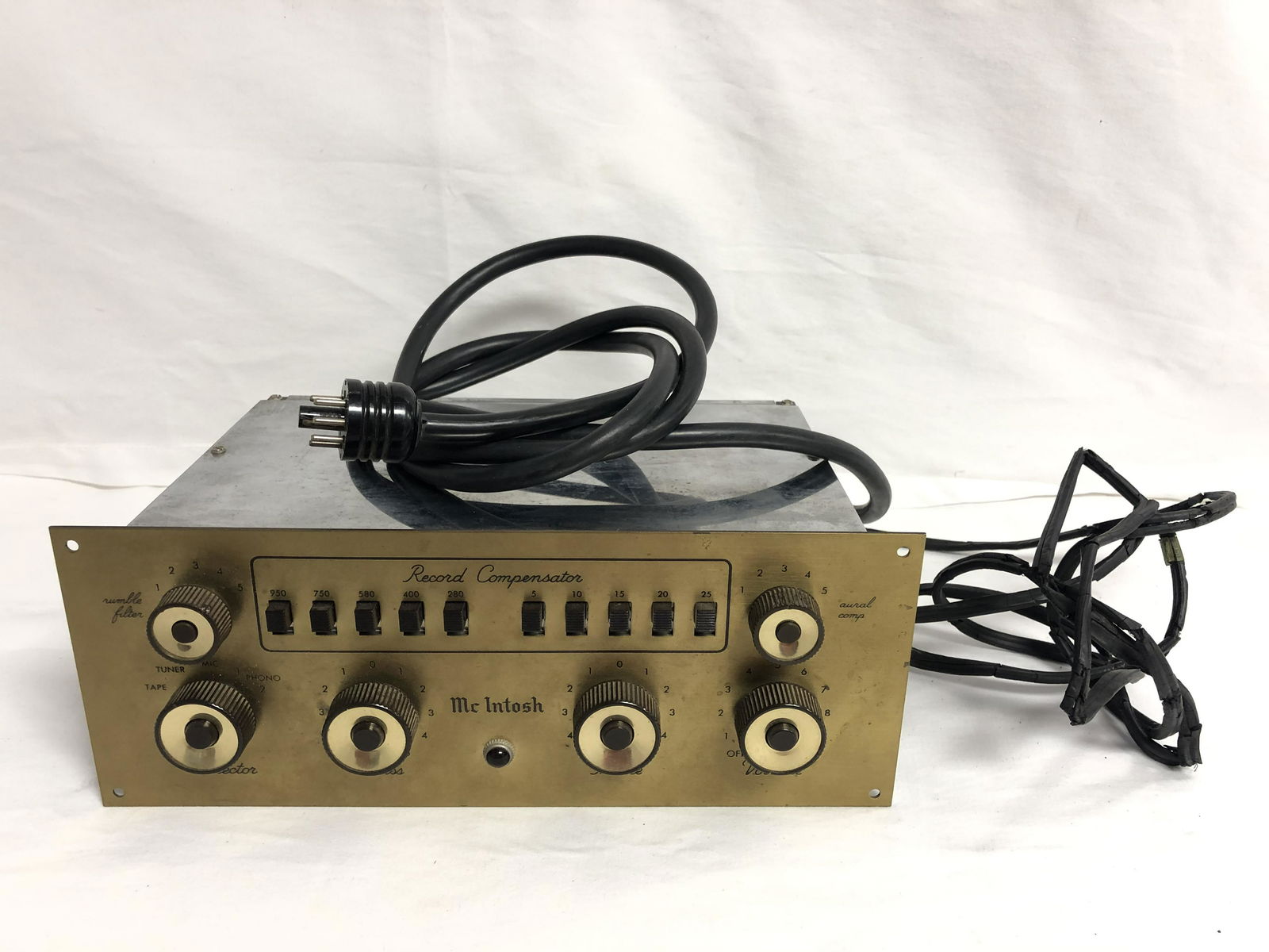 アンプ Macintosh audio compensator model C8 アンプ Macintosh audio compensator model C8 McINTOSH C-8