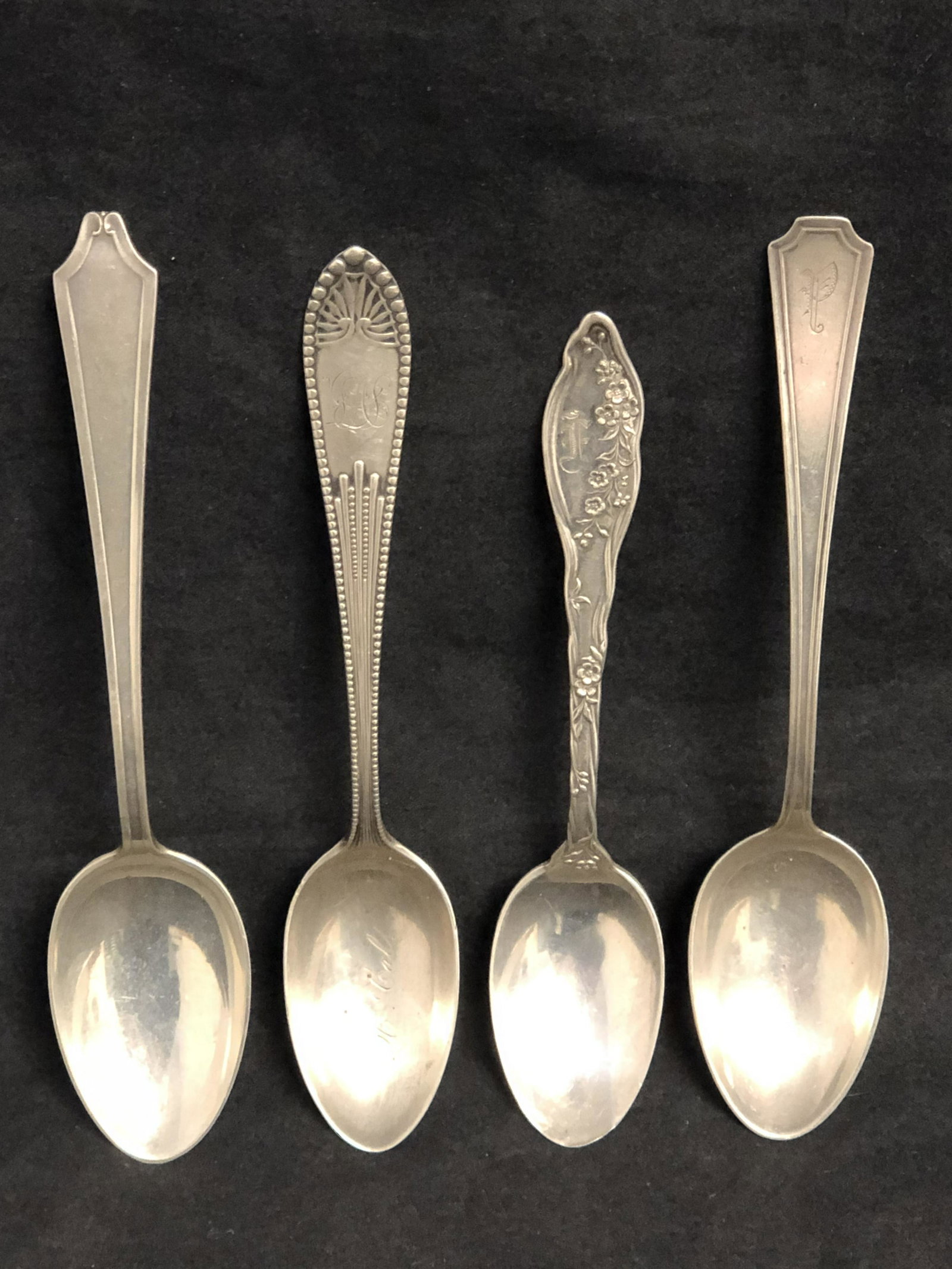 (4)Antique Sterling Teaspoons, Gorham, More -: (4)Antique Sterling Teaspoons, Gorham, More - (2)Gorham, International, More - Total Wgt 82.8g