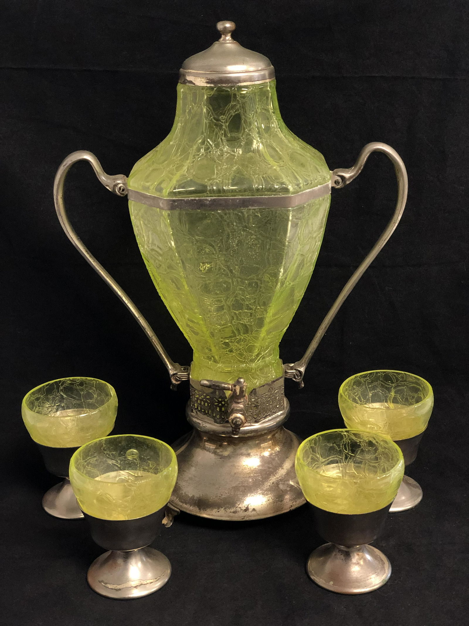 Vaseline Uranium Glass Carafe, (4)Cups - Keystone (1 of 6)