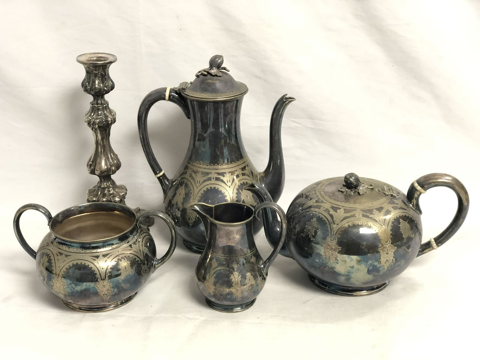 (5)pcs Victorian Silverplated Teapots, Creamer, More (1 of 8)