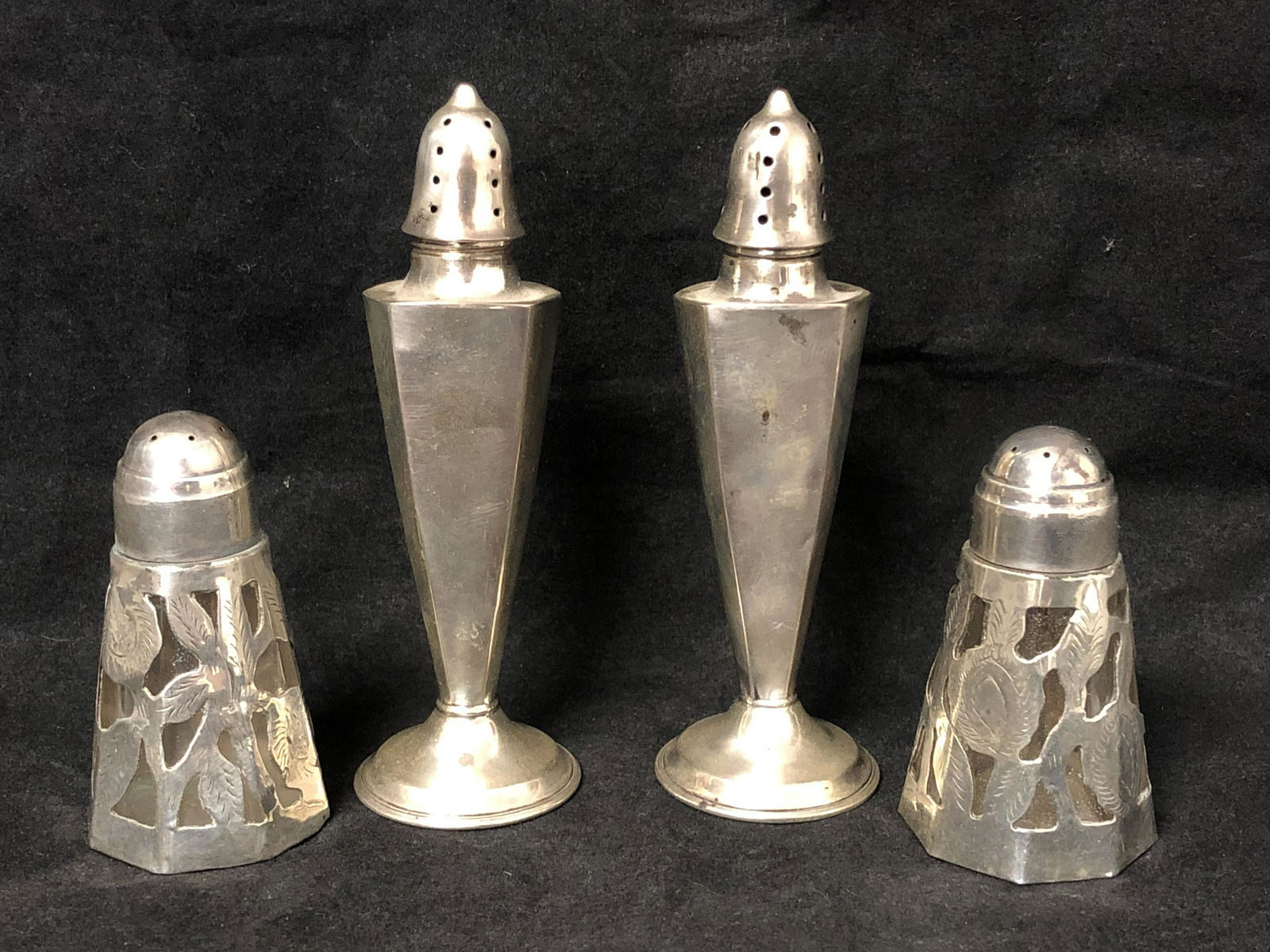 2Pr Sterling Silver Salt/Pepper Shakers - Weighted (1 of 5)
