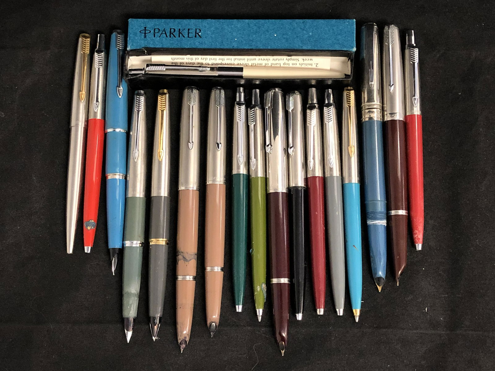 (18)Vtg Parker Fountain / Ballpoint Pens - (8)Fountain (1 of 4)