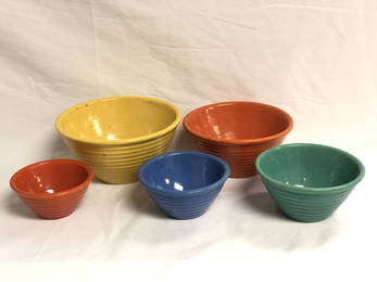 (5)Vtg Bauer Ringware Mixing Bowls - 9.5'' x 4.5'' to