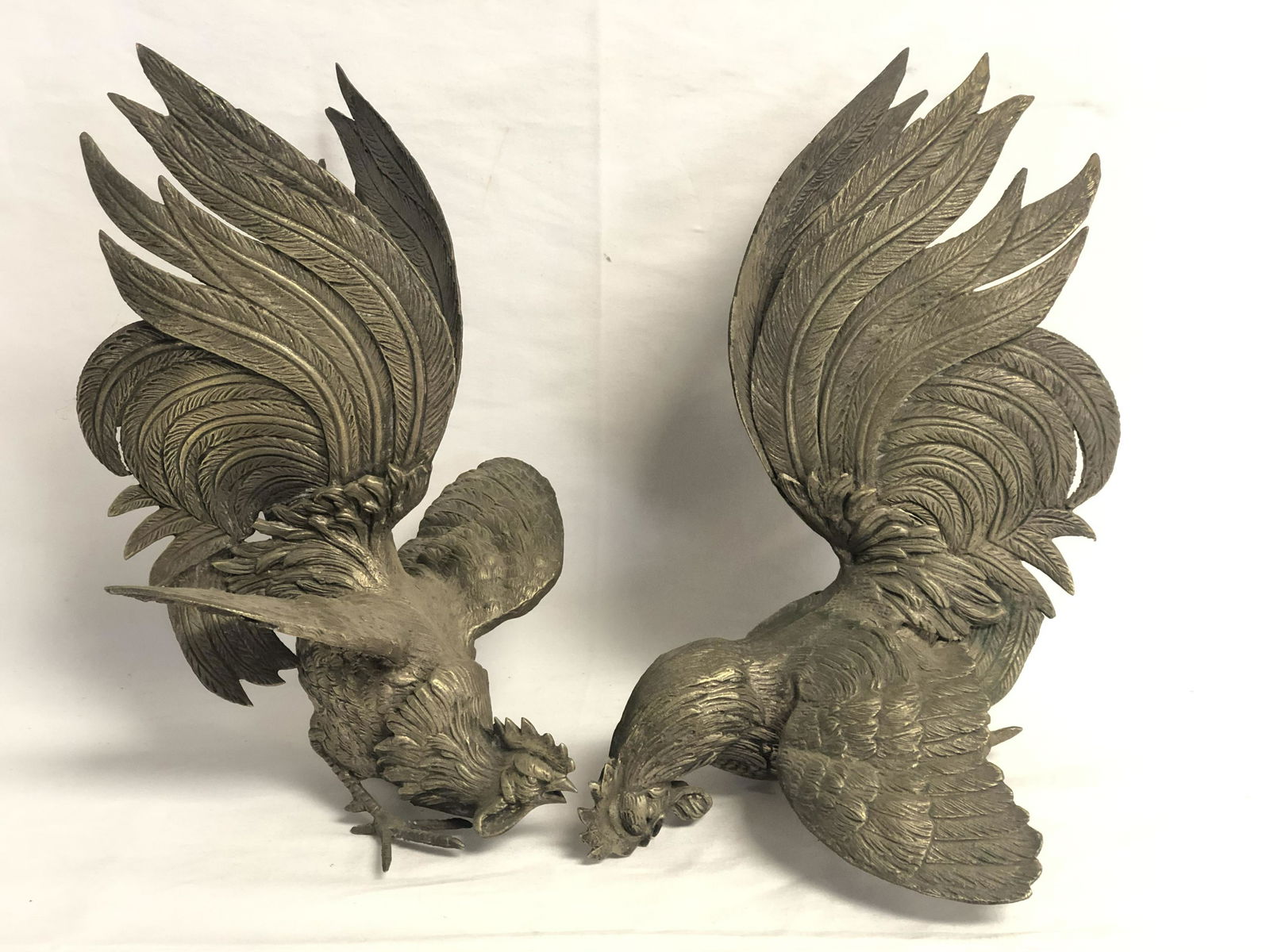 Pr of Metal Fighting Rooster Figures,10.25''x8''x5.5'' (1 of 6)