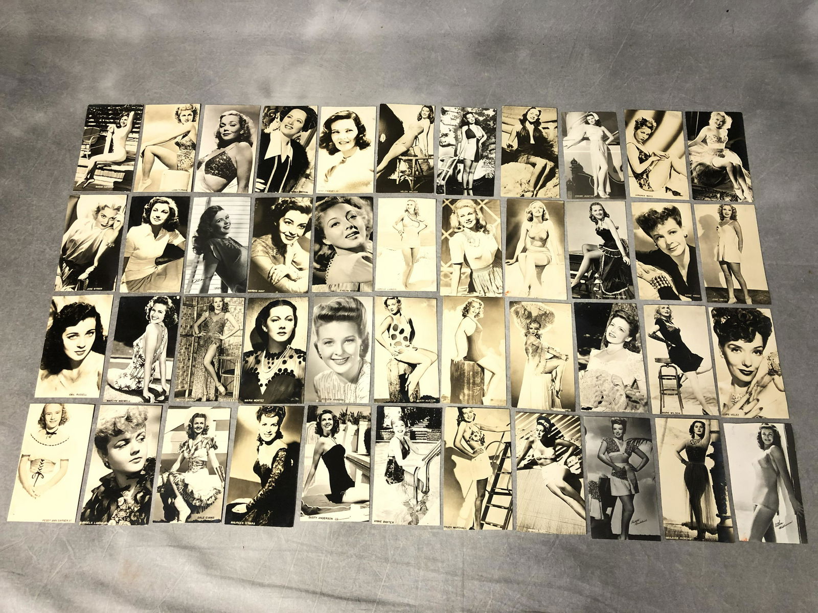 (70)Asst 1940s-50s Actress Exhibit / Postcards - Lana (1 of 7)