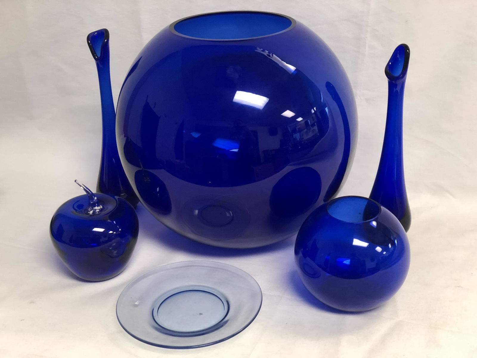 Asst Cobalt Blue Art Glass Items - 9'' x 12'' (1 of 4)