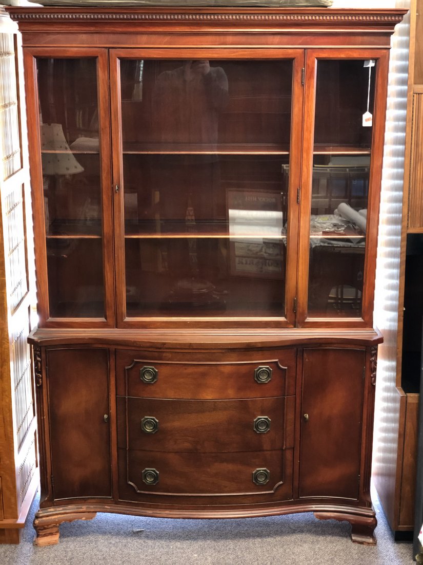 Morganton Furn Co. Mahogany Hutch Cabinet - 2 Shelf, 3 (1 of 5)