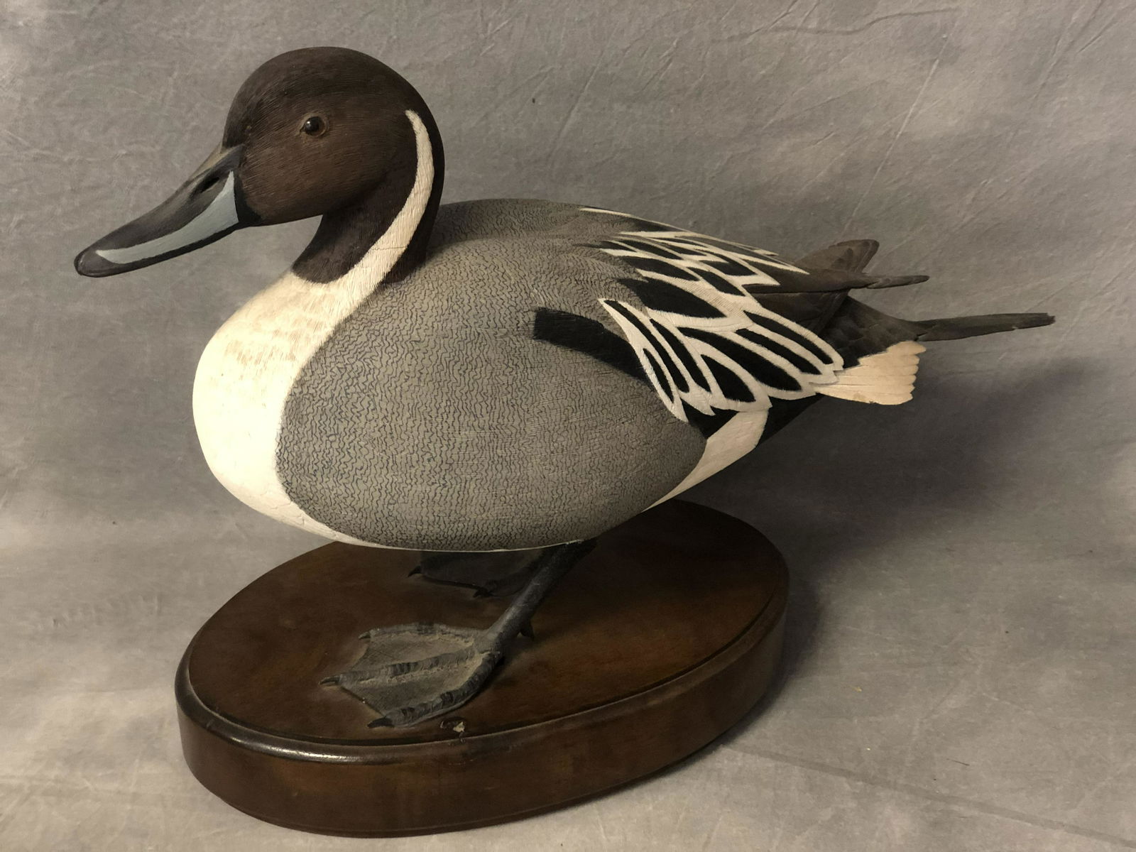 Signed,HandCarved Wooden Duck by Al Noran - Signed by (1 of 8)