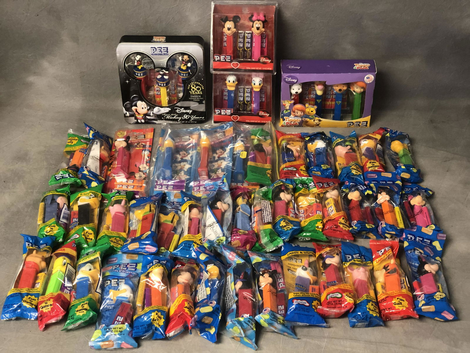 (50)Asst Disney Pez Dispensers - Some Sets: (50)Asst Disney Pez Dispensers - Some Sets