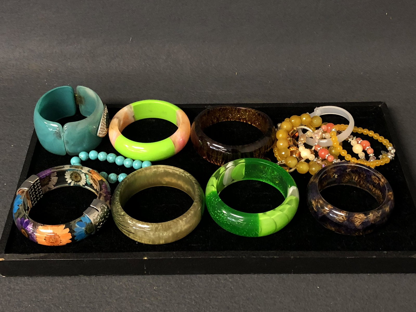 Asst Plastic / Lucite, Beaded Bracelets: Asst Plastic / Lucite, Beaded Bracelets