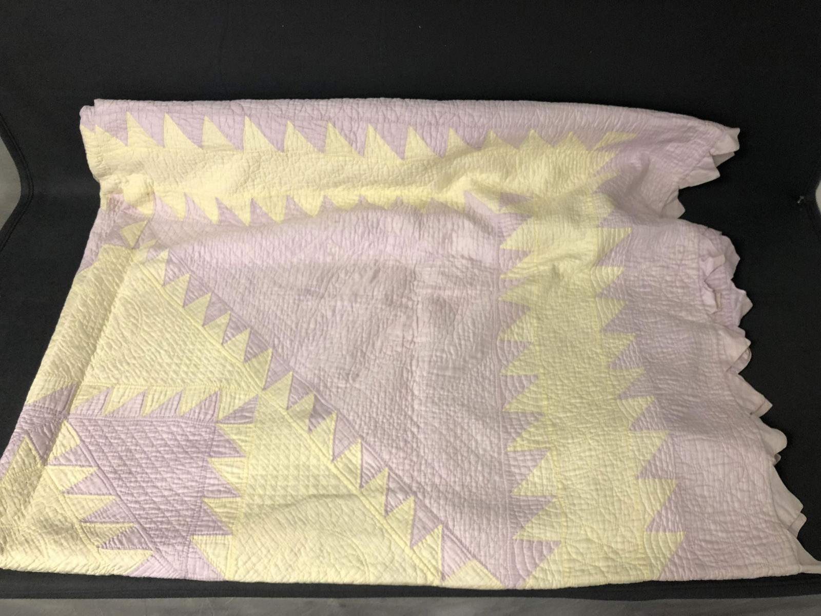 Vintage Pink / Yellow Quilt, 84'' x 84'' (1 of 2)