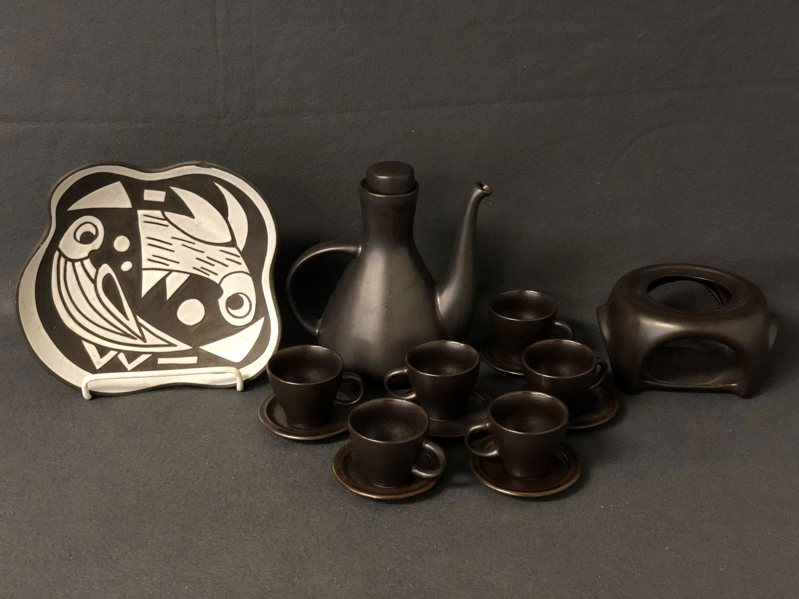 Mid Century Pottery Tea Set, #d Plate - Demi Cups w/: Mid Century Pottery Tea Set, #d Plate - Demi Cups w/ Saucers 3.5'' , Cups 2'' Tall , Plate 9''