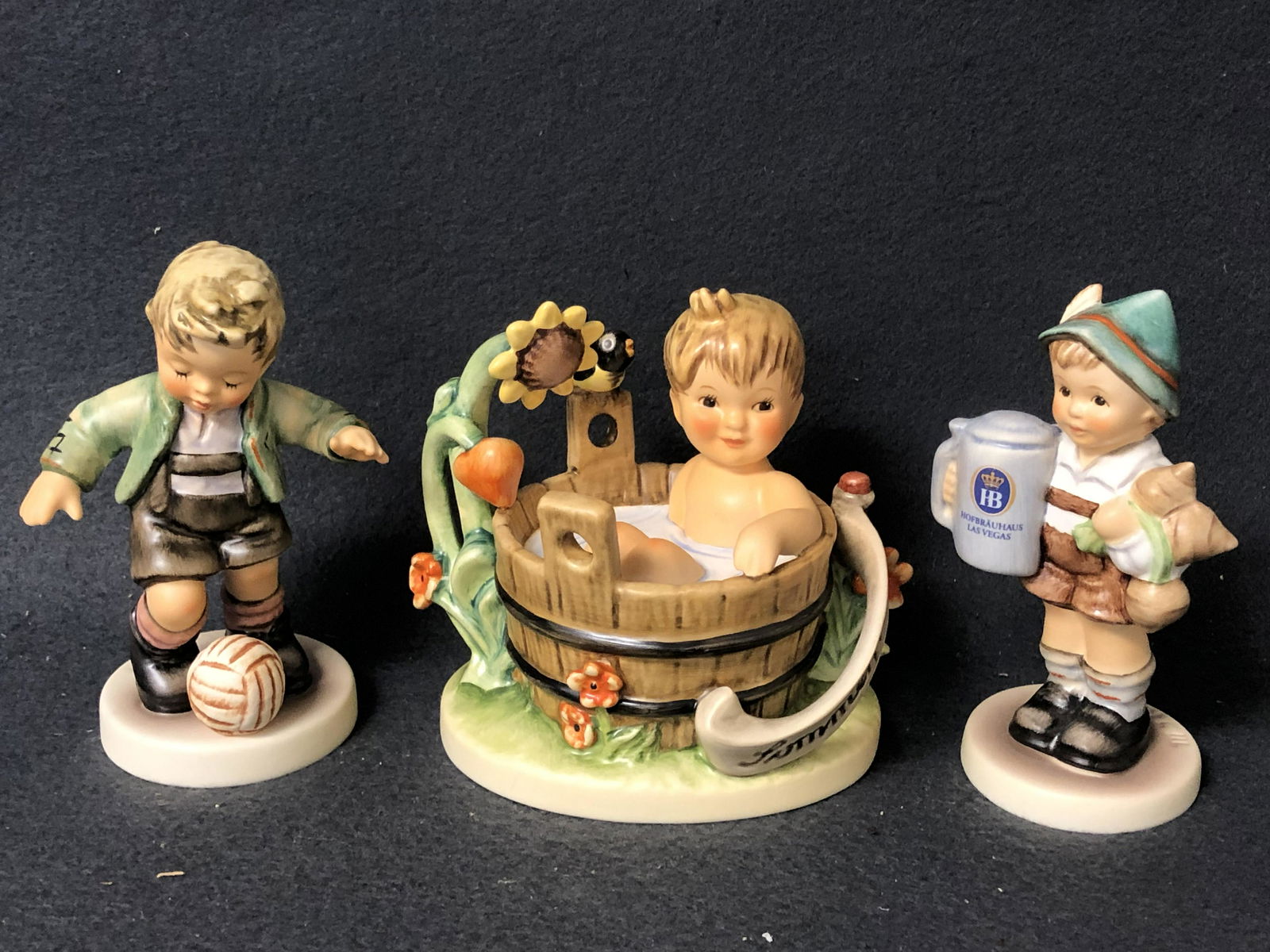 (3)Goebel Hummels, Fancy Foot Work & More - Relaxation, (1 of 7)