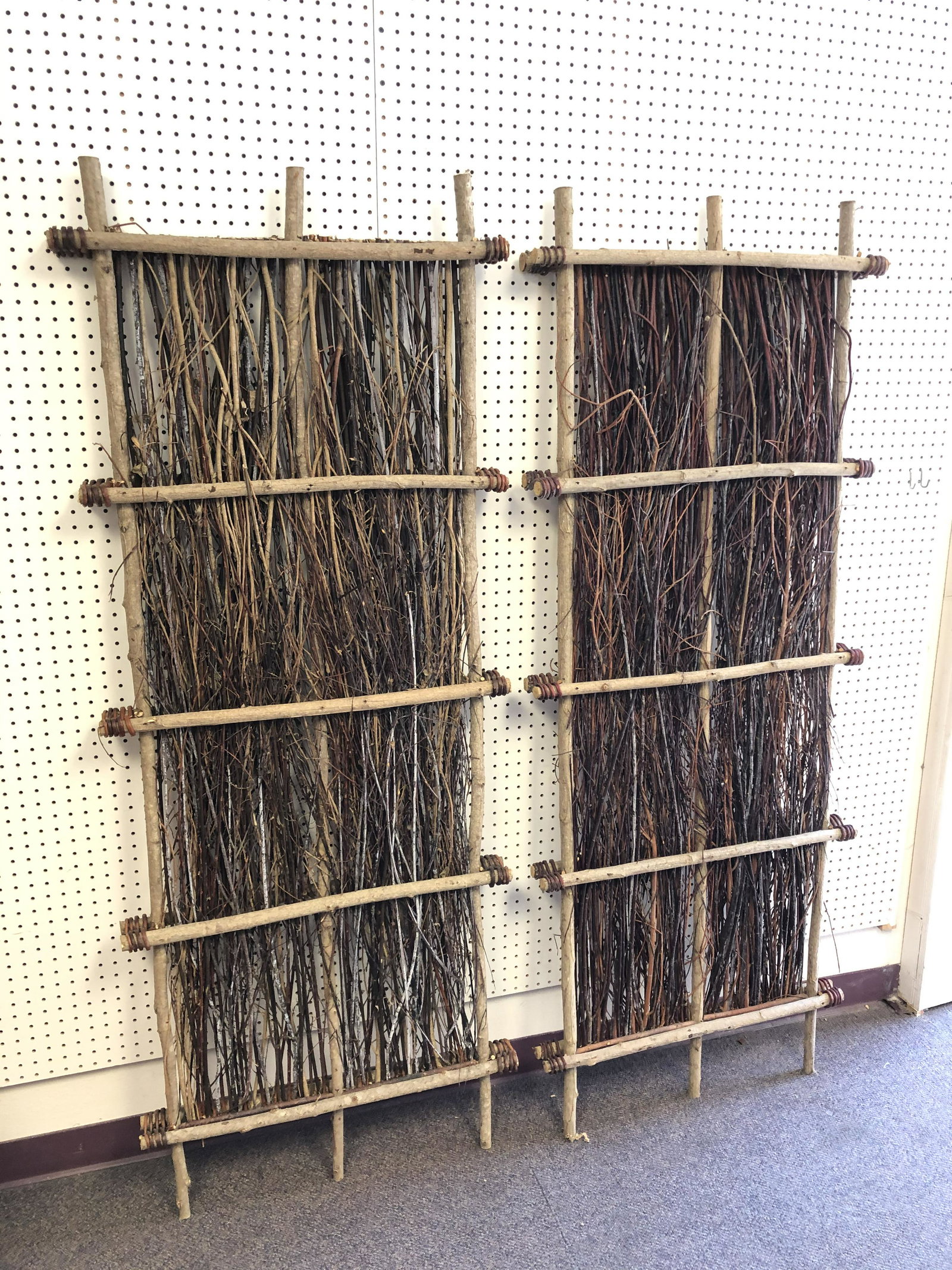 (3)Willow Mania Privacy Screens - Indoor / Outdoor -: (3)Willow Mania Privacy Screens - Indoor / Outdoor - (2)28'' x 72'' + (1)48'' x 60'' - Dividers / Fall Props