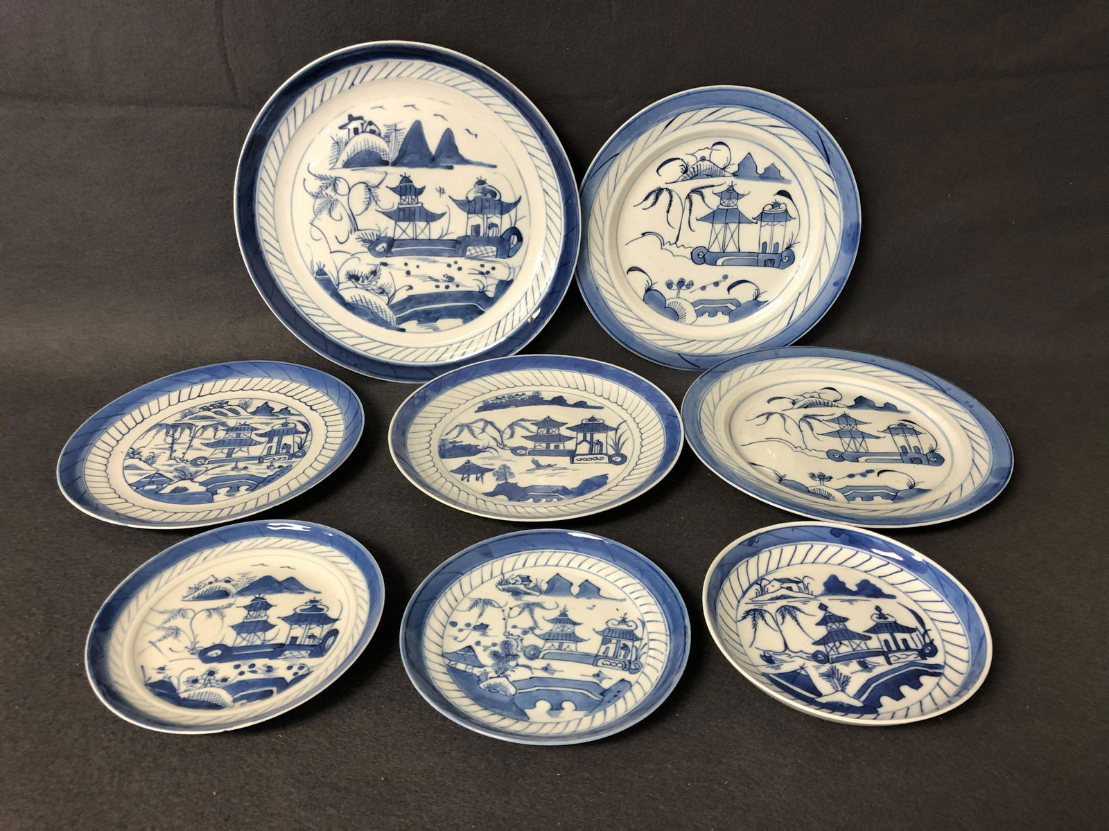 (8)Atq Chinese Canton Blue White Plates - Various Sizes (1 of 8)