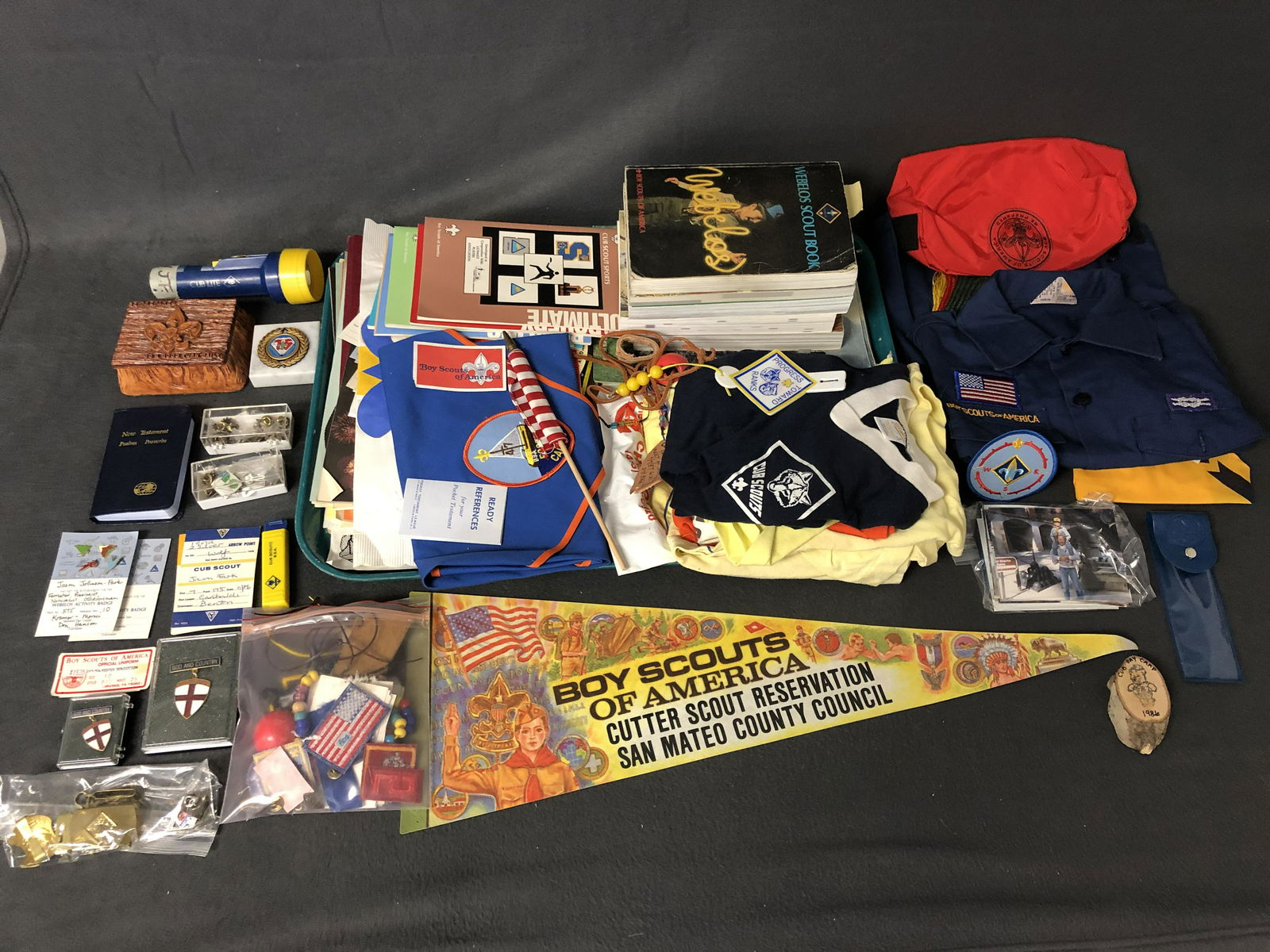 Boy Scout Items, Books,Pins, Buckles,More - God & (1 of 7)