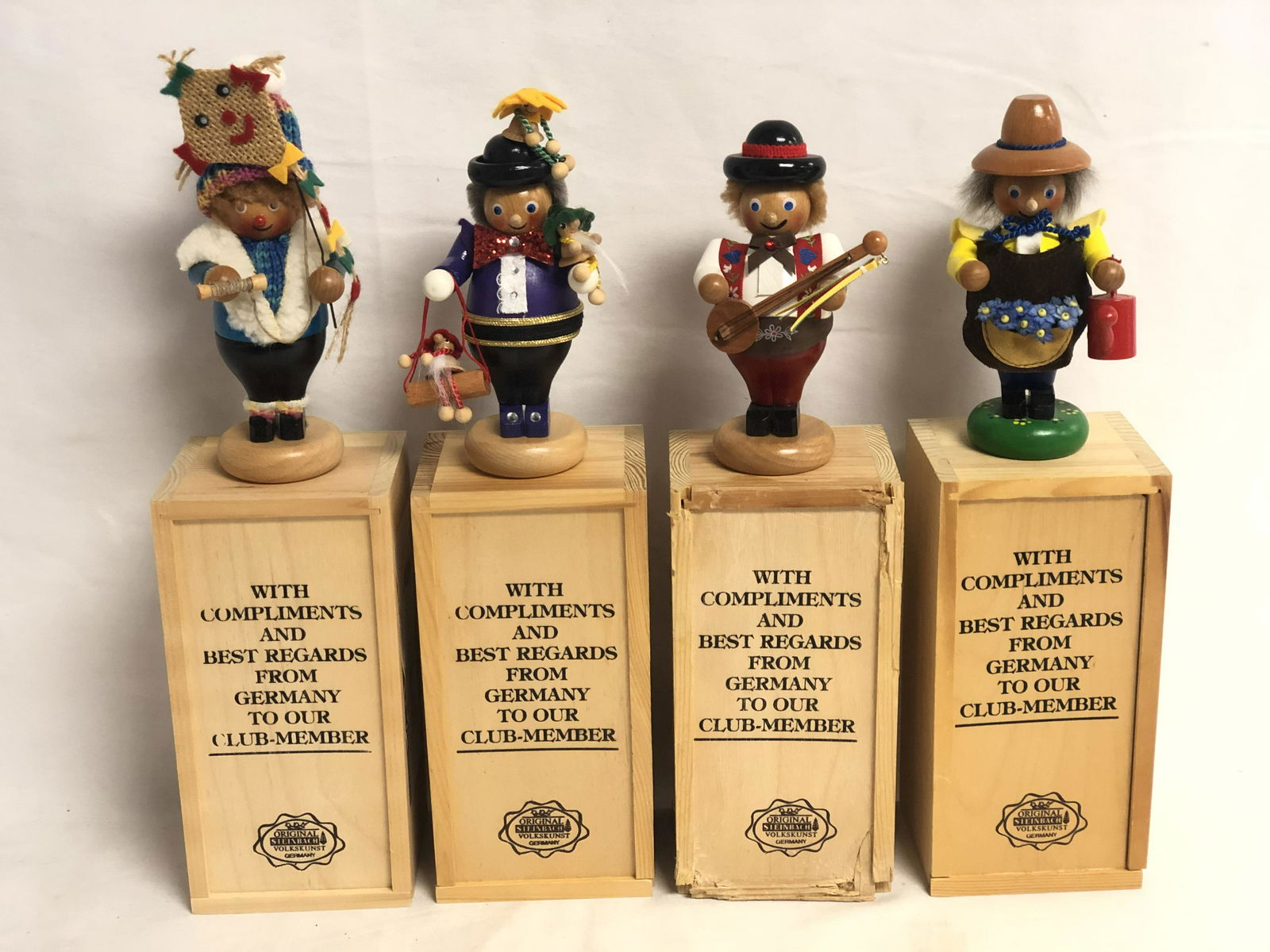(4)Steinbach German Nutcrackers Club Member - (1)Signed (1 of 9)