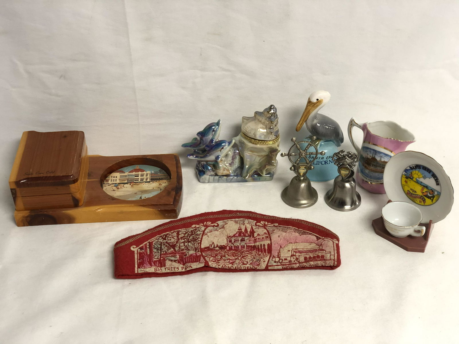 Asst Vtg Santa Cruz Beach Items - Early Hat w/ Big (1 of 10)