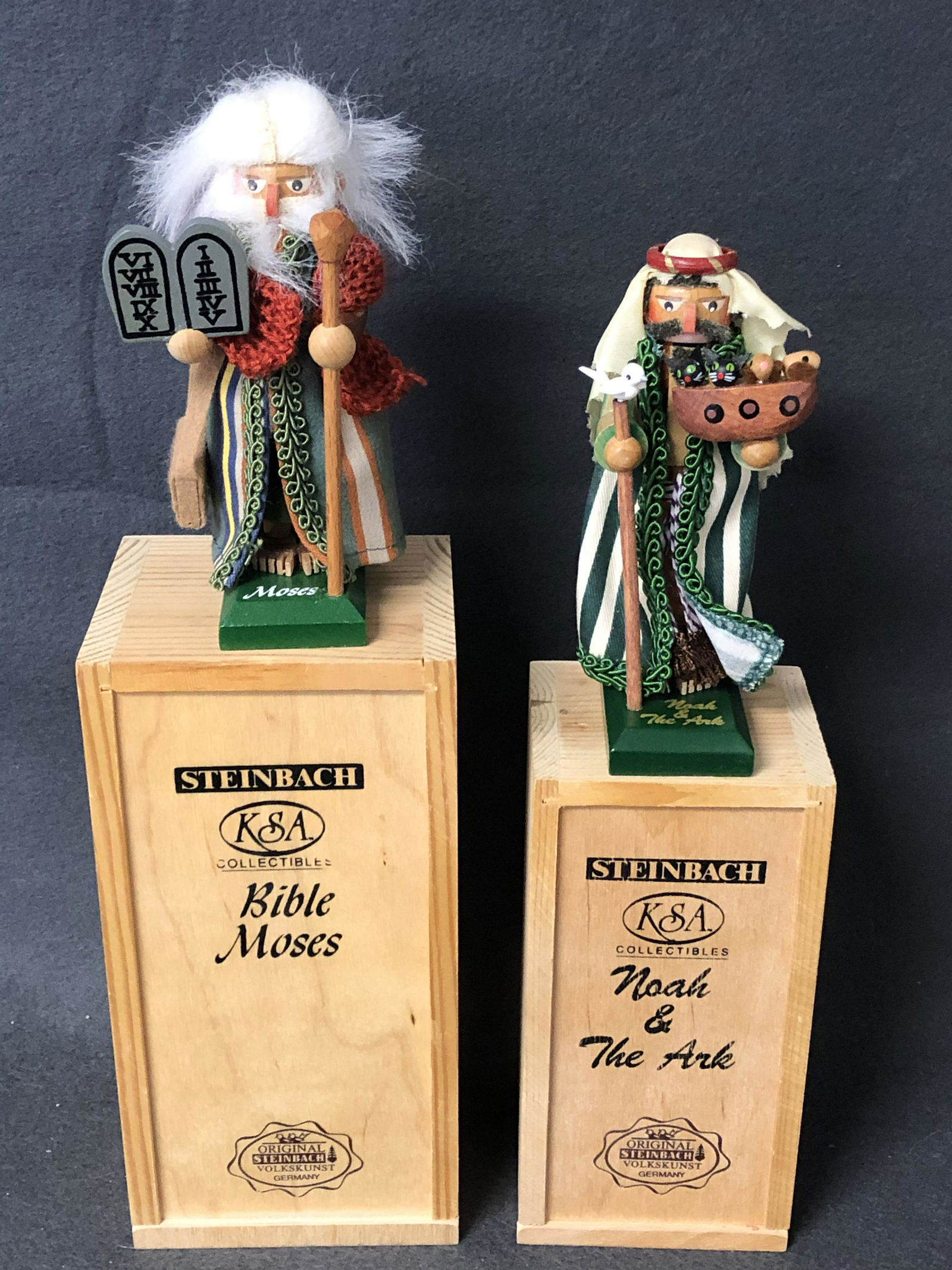 (2)Signed Steinbach German Nutcrackers - 2 Limited (1 of 5)