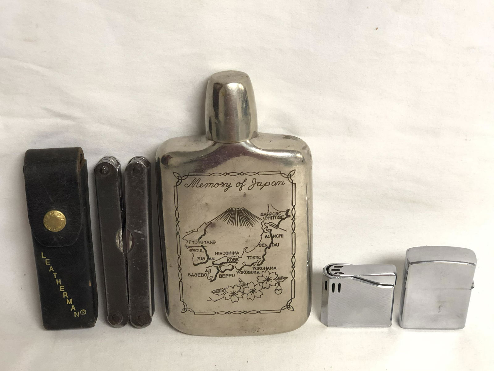 Leatherman w/ Caes, Flask, Maruman Lighter - Japanese (1 of 7)