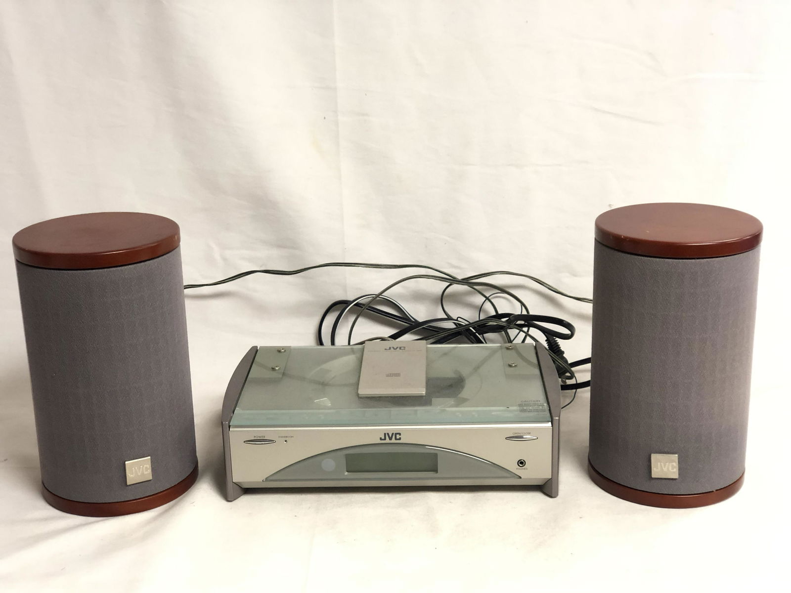 JVC Disc Player System FS-SD9, Speakers - Tested & (1 of 4)