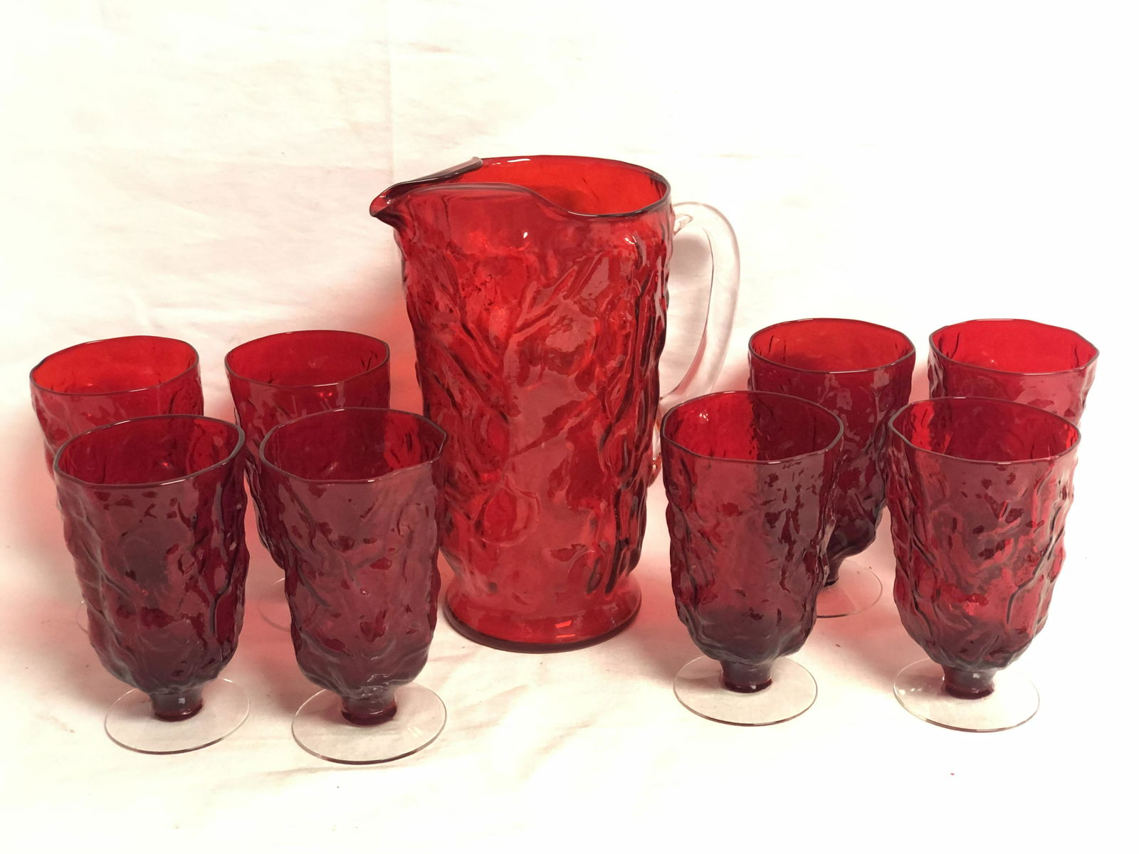 MCM Morgantown Ruby Red Driftwood Glass - Crinkle (1 of 2)