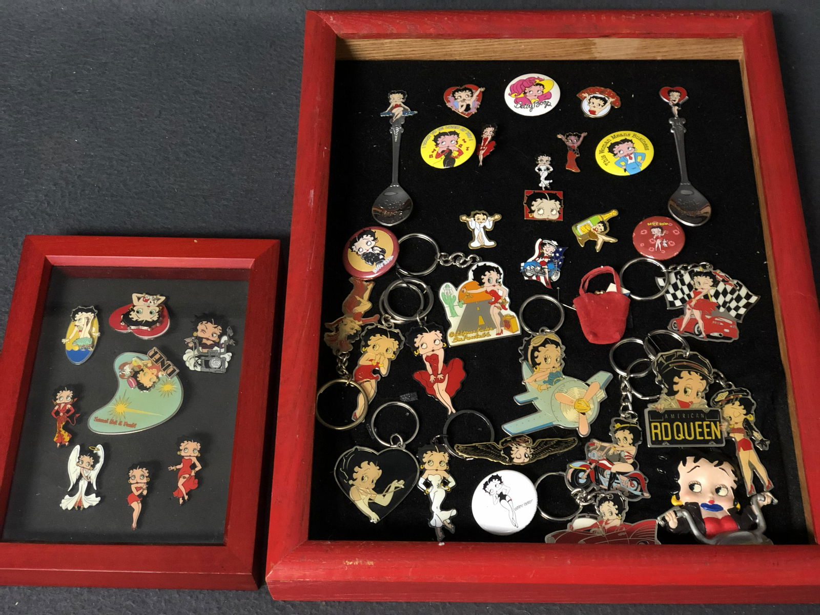 (35)Betty Boop Pins, Keychains,2 Spoons - Some Movable: (35)Betty Boop Pins, Keychains,2 Spoons - Some Movable Pins