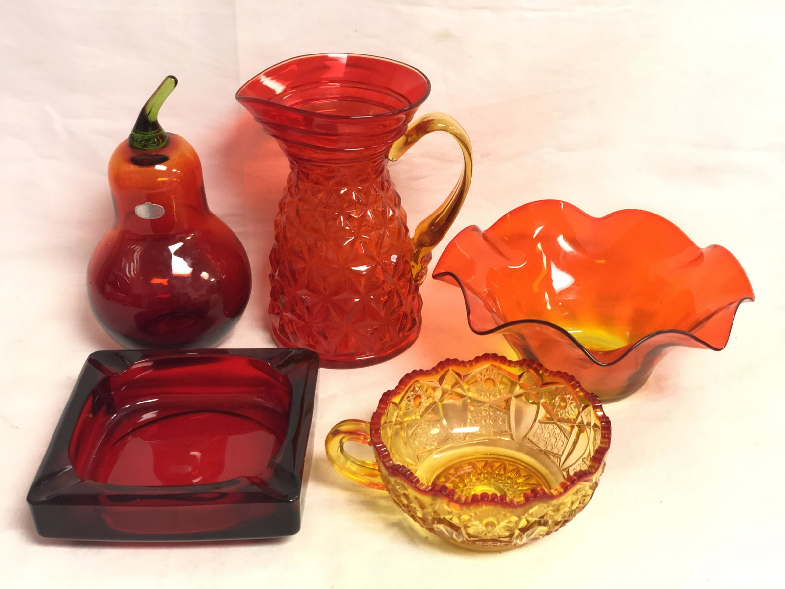 Vtg Art Glass Viking Pear, Orange/Red Pitcher,More -: Vtg Art Glass Viking Pear, Orange/Red Pitcher,More - Pear 8'' Tall, Ruffle Bowl 8'' x 3'', Pitcher 6'' x 8'' + More